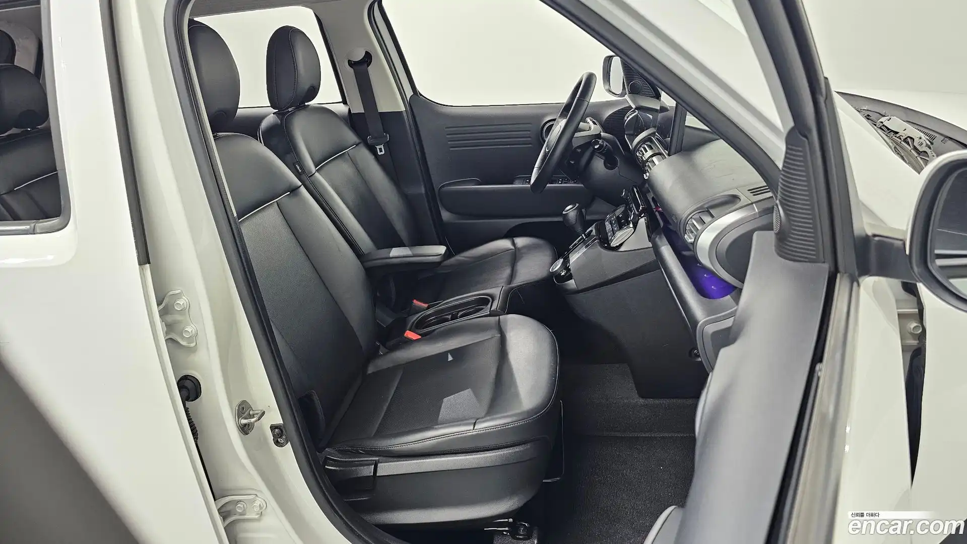 Casper Hyundai 2022.5-INNER-036