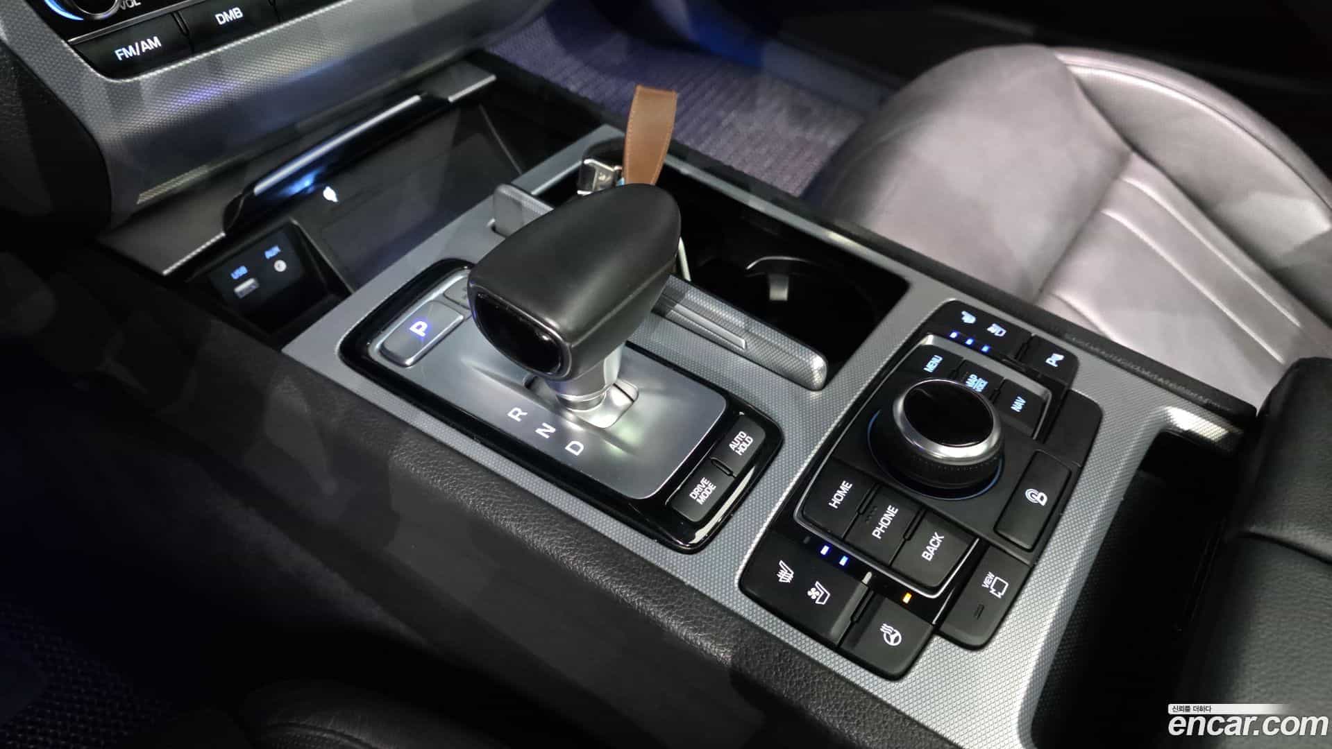 G80 Genesis 2016.10-INNER-009
