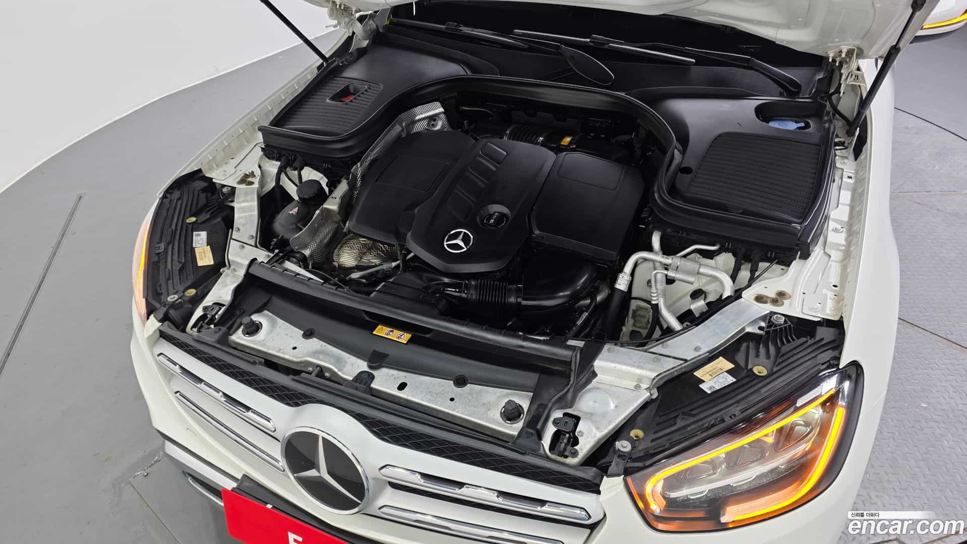 GLC-Class Mercedes-Benz 2021.2-OUTER-006