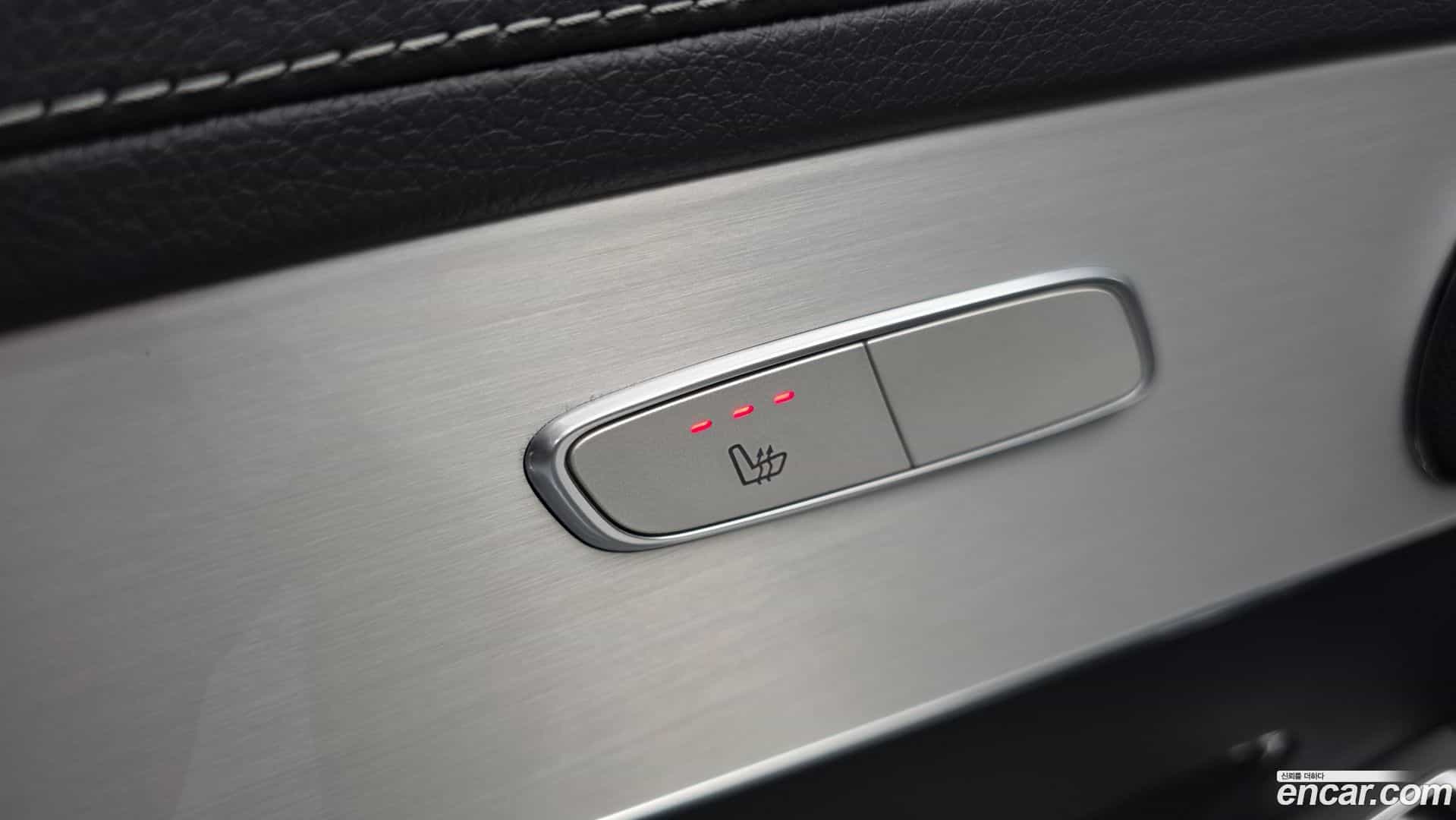 GLC-Class Mercedes-Benz 2021.2-OPTION-022