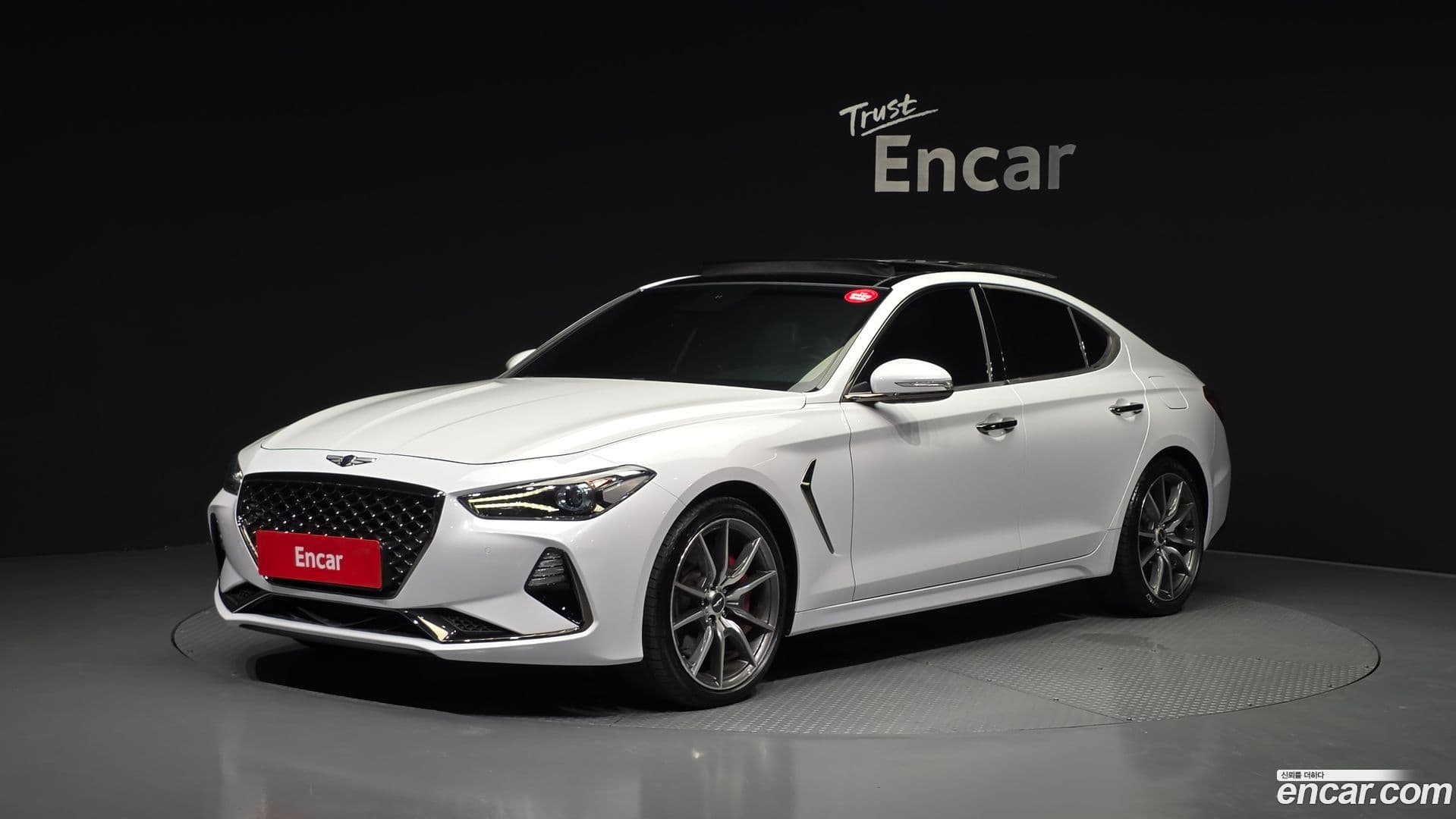 Main__Slider__Photo:G70 Genesis 2018.4-0