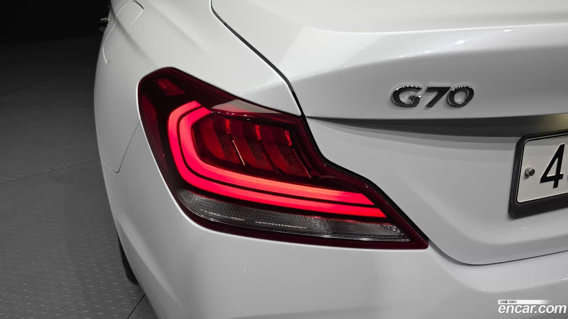 G70 Genesis 2018.4-OUTER-033