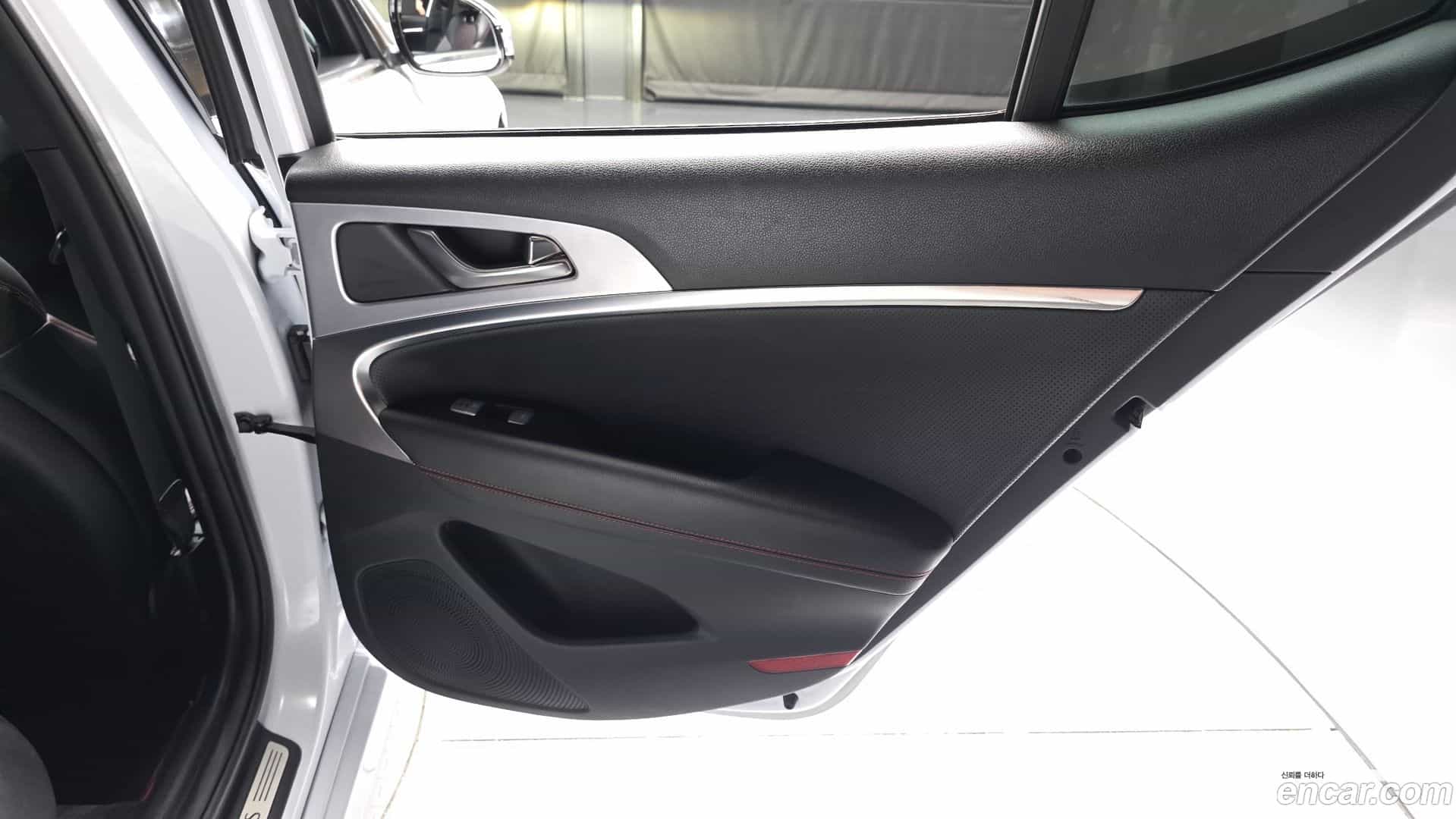 G70 Genesis 2018.4-INNER-035