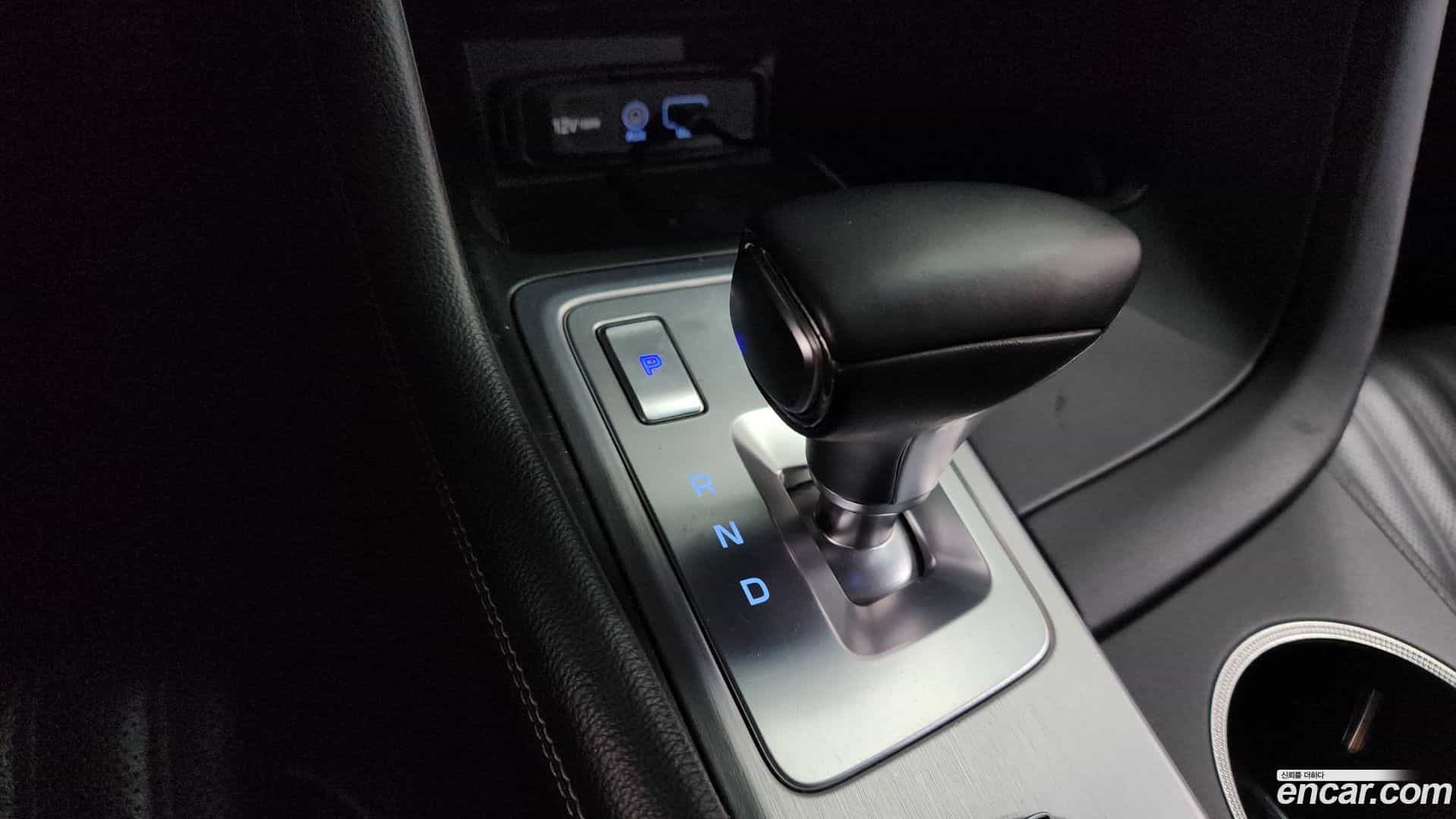 G70 Genesis 2018.10-INNER-009
