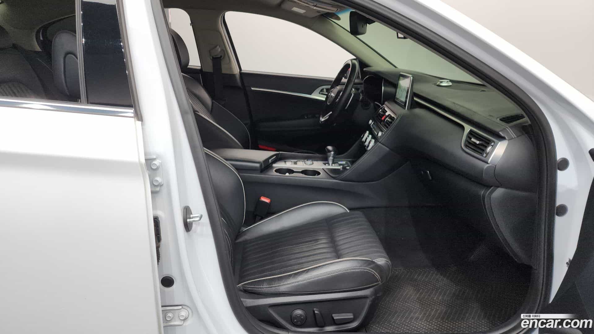 G70 Genesis 2018.10-INNER-036