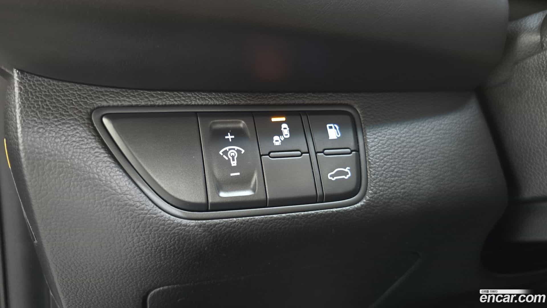 G70 Genesis 2018.1-OPTION-023