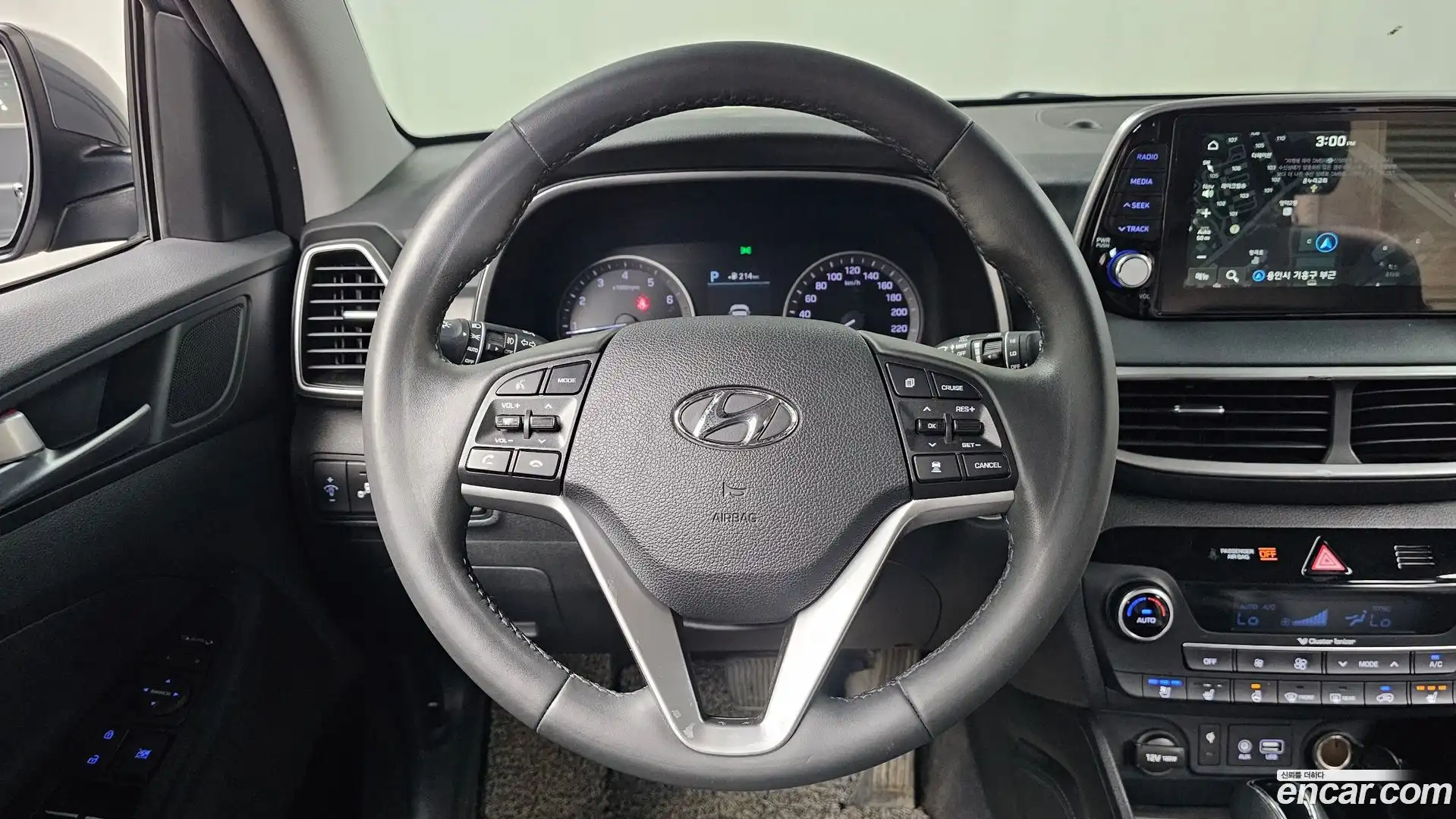 Tucson Hyundai 2018.10-OPTION-017