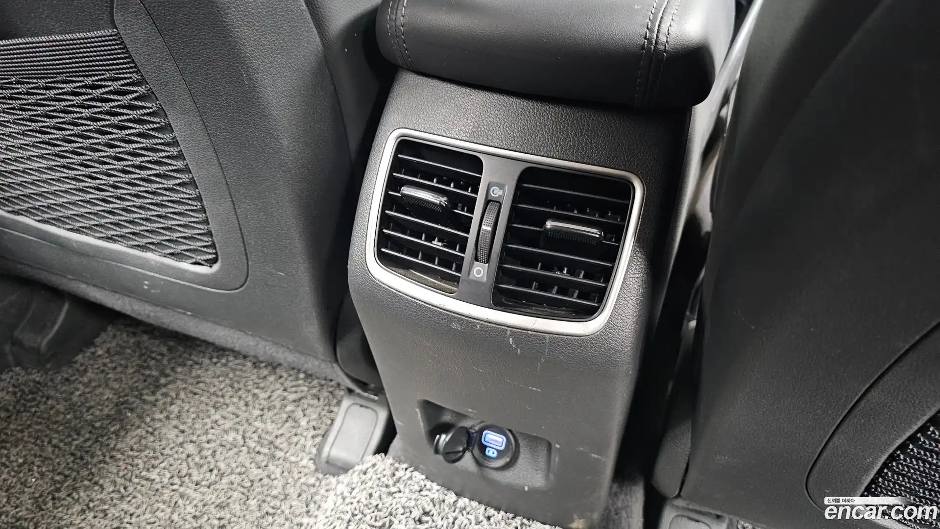 Tucson Hyundai 2018.10-OPTION-044