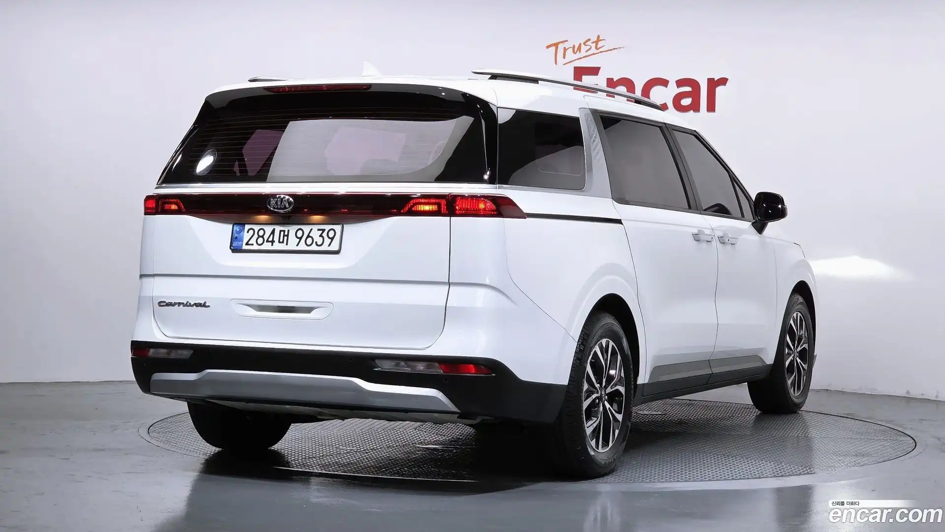 Canival Kia 2021.1-OUTER-002