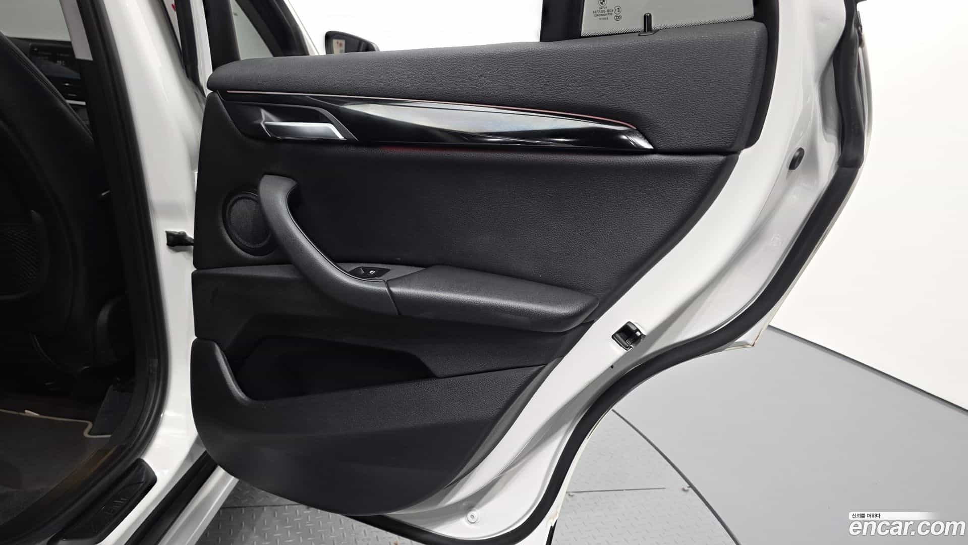 X1 BMW 2022.4-INNER-035