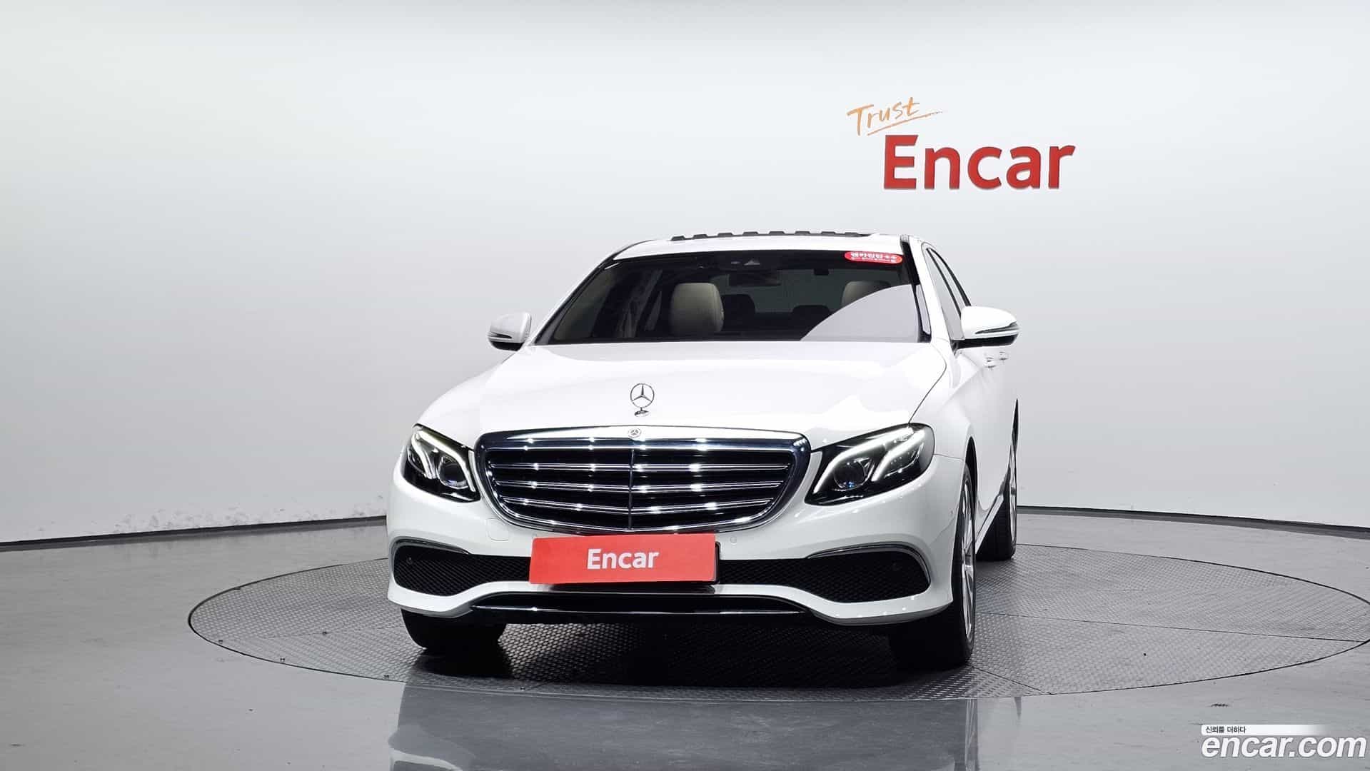E-Class Mercedes-Benz 2019.5-OUTER-003