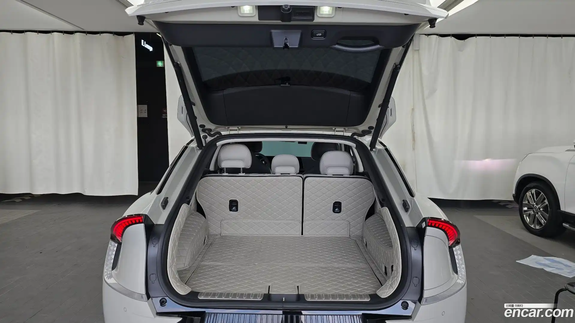 EV6 Kia 2022.5-OPTION-024