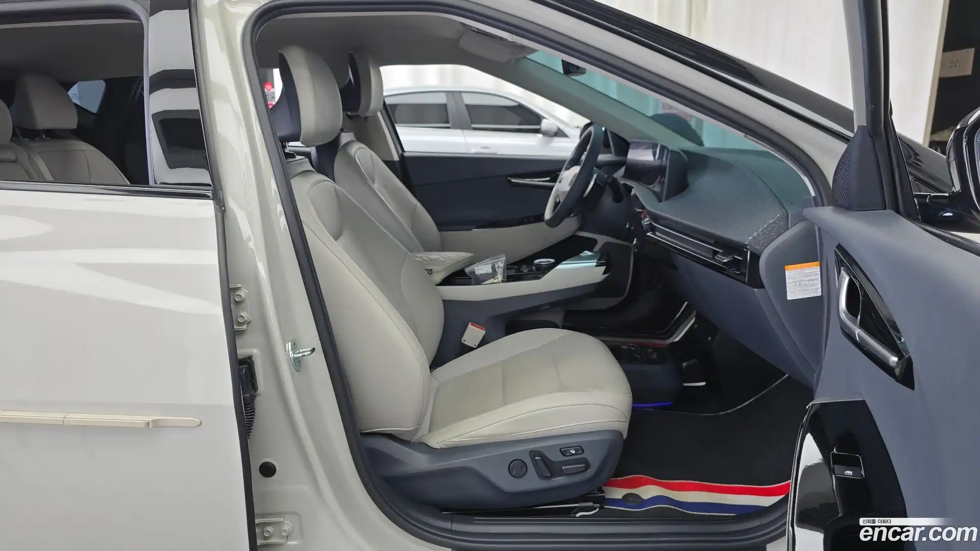 EV6 Kia 2022.5-INNER-036