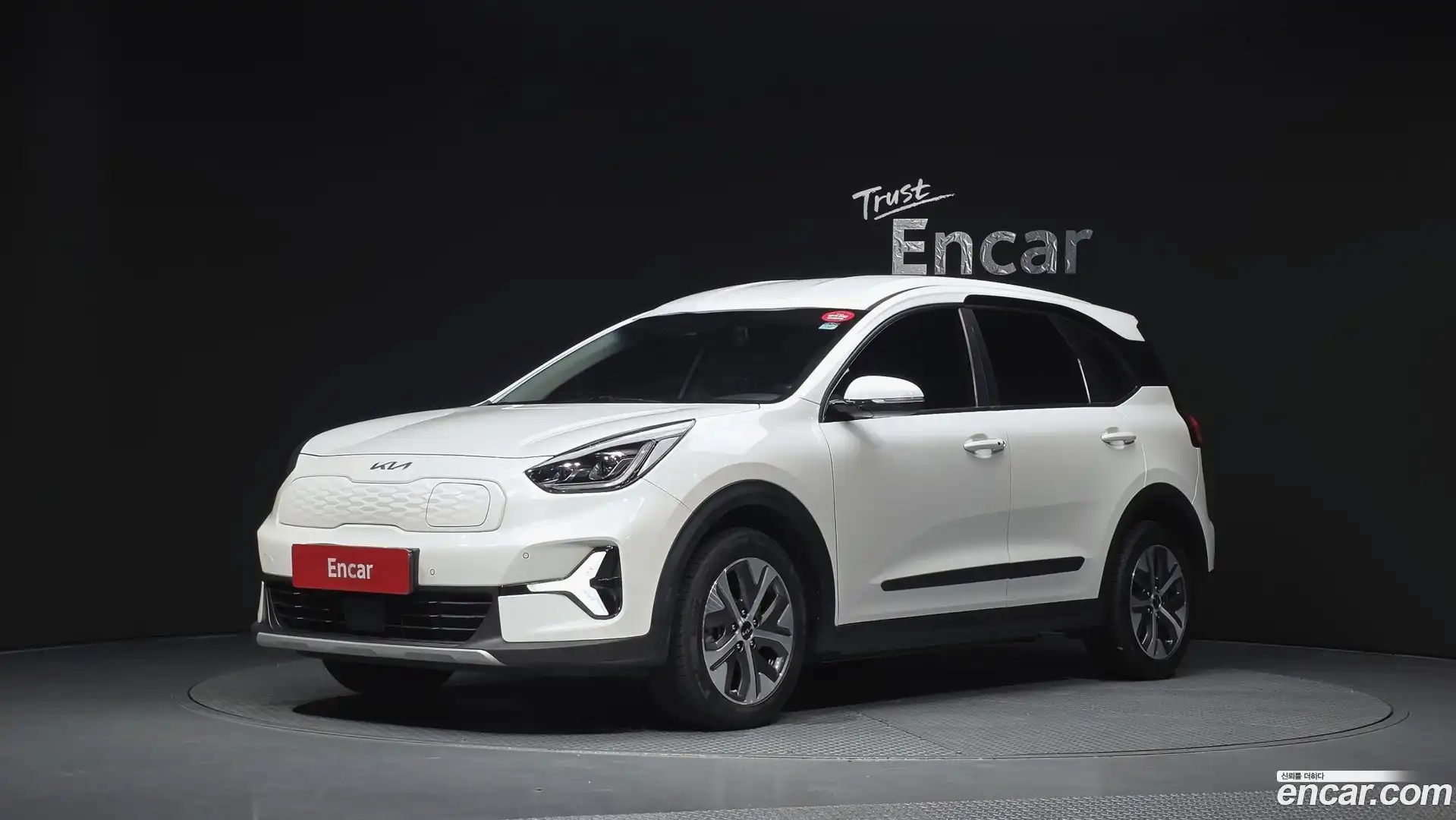 Niro Kia 2022.8-OUTER-001