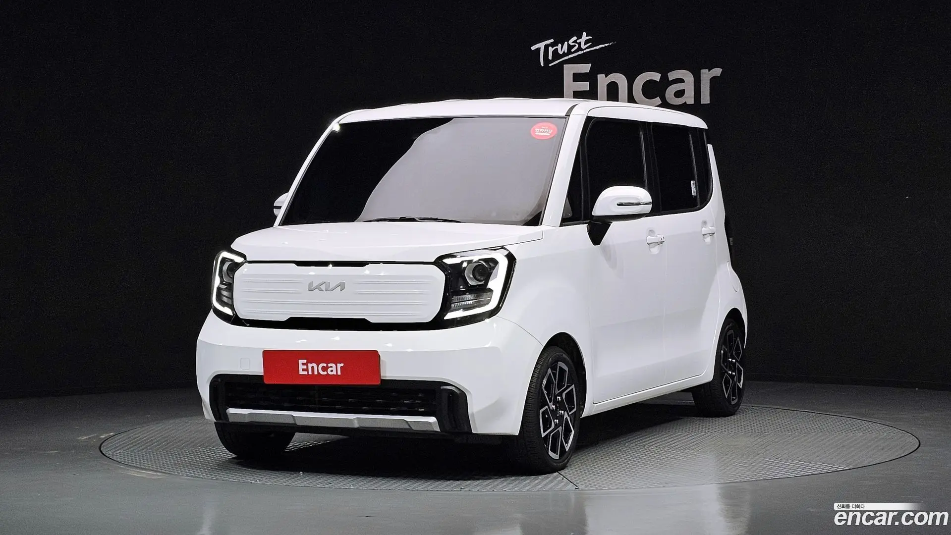 Main__Slider__Photo:RAY Kia 2023.6-0