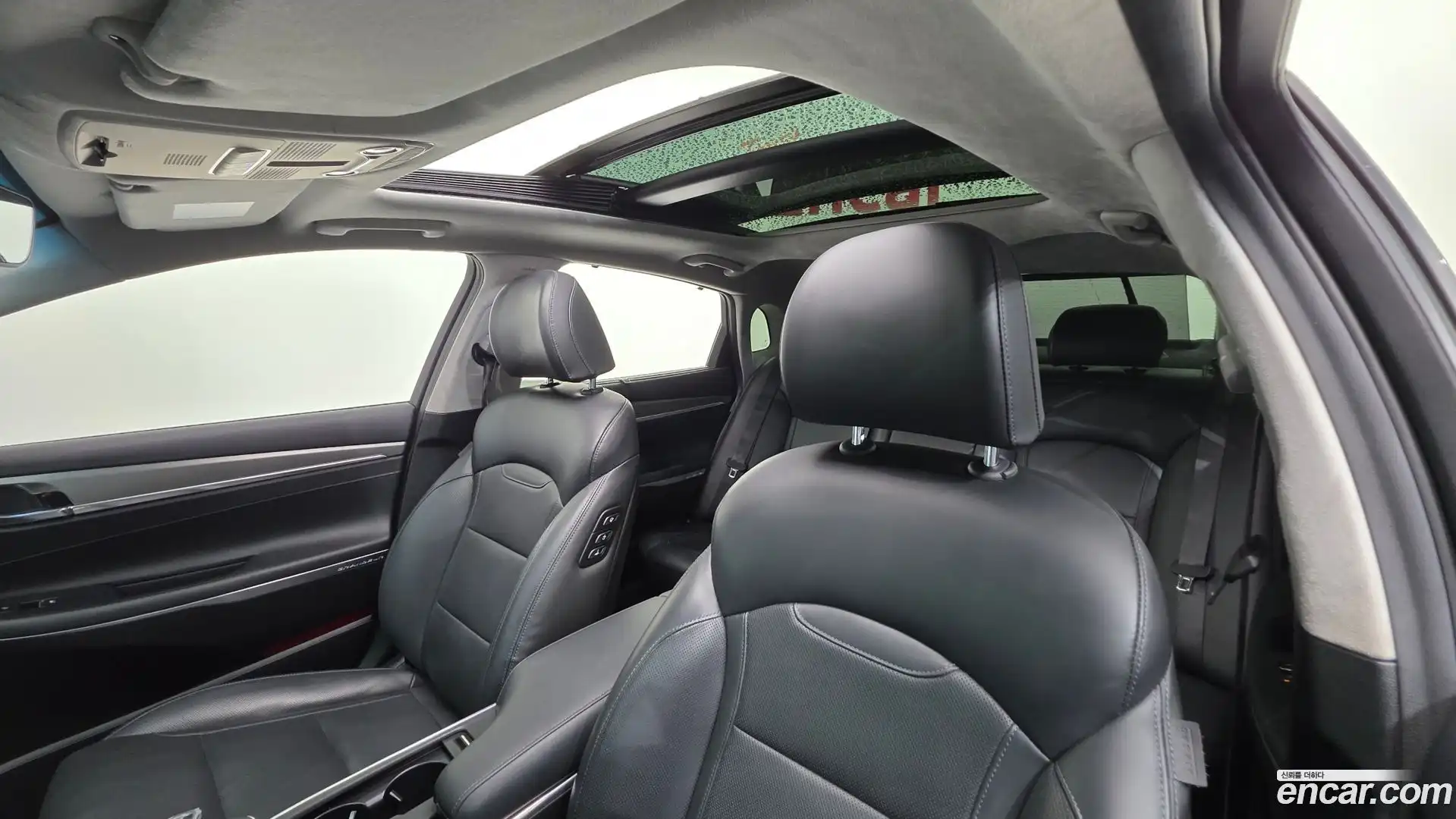 Grandeur Hyundai 2021.9-OPTION-016