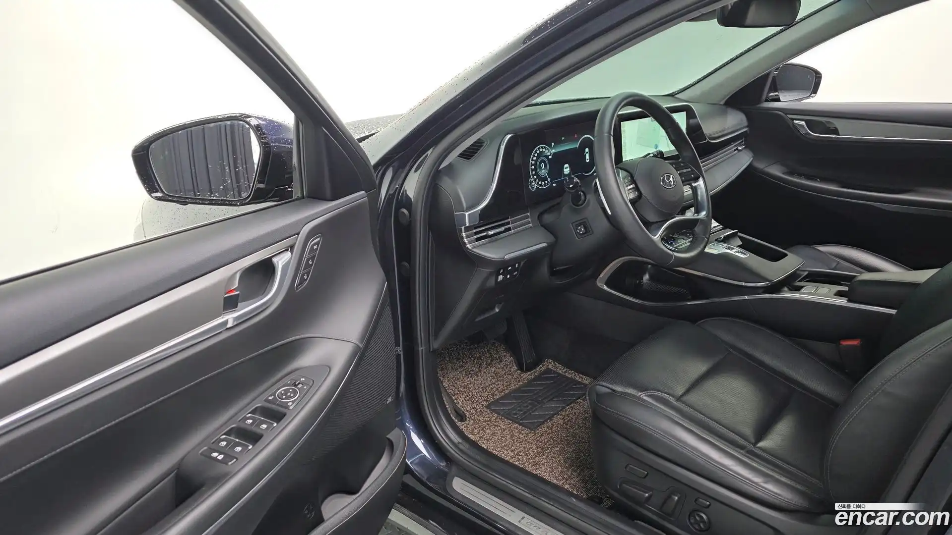 Grandeur Hyundai 2021.9-OPTION-017