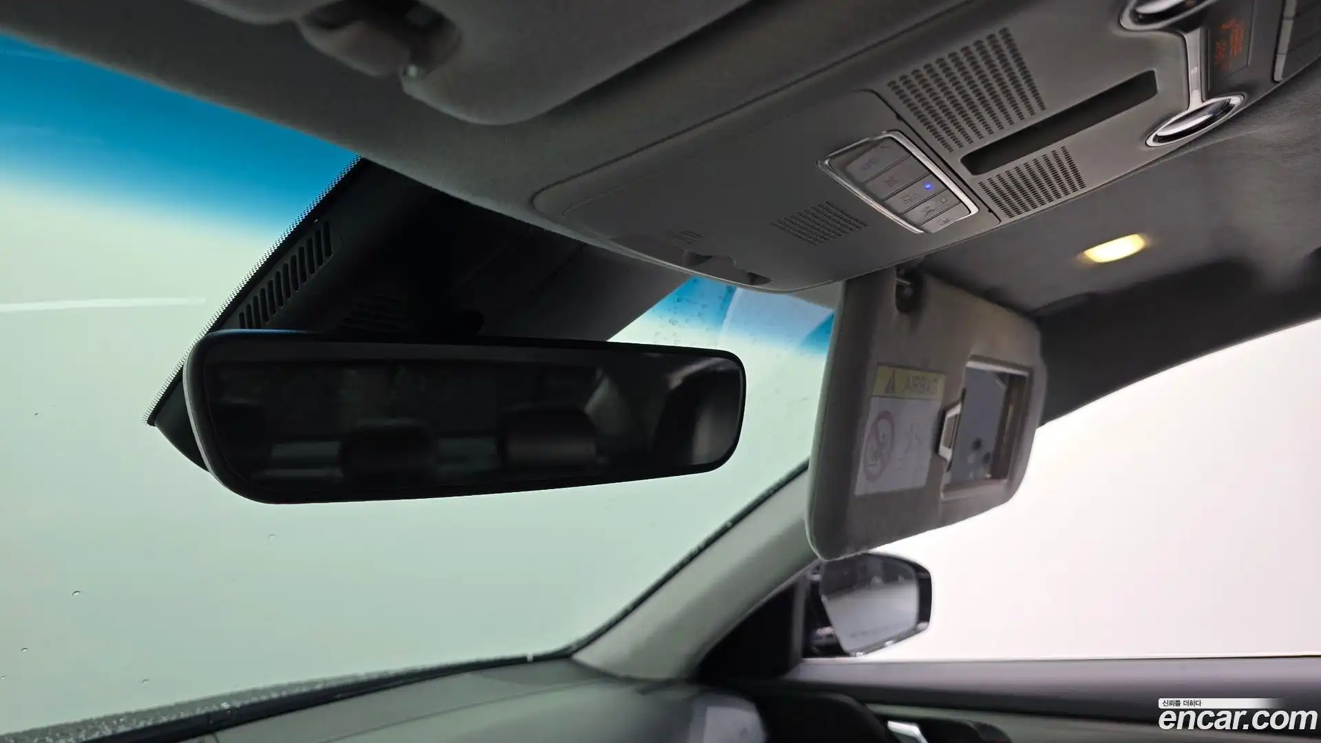 Grandeur Hyundai 2021.9-OPTION-024