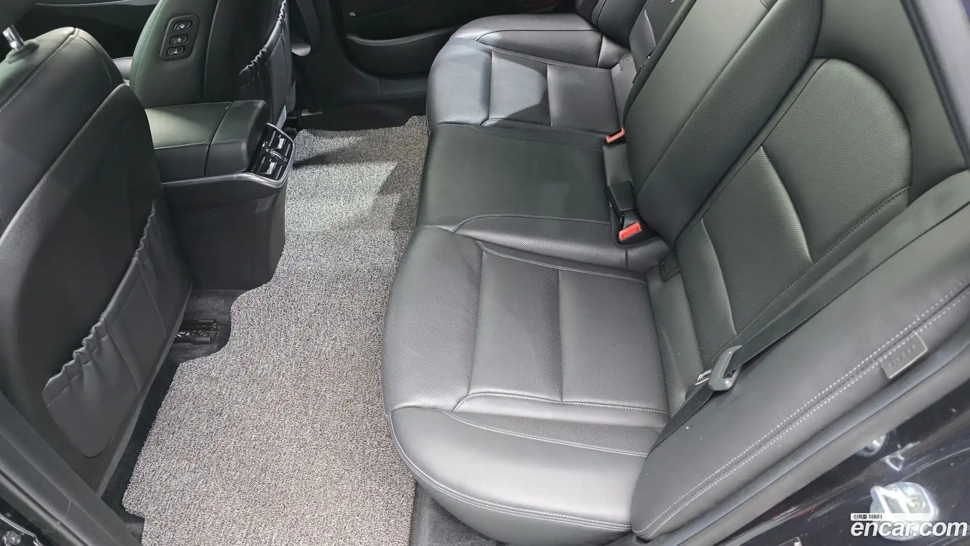 Grandeur Hyundai 2021.9-INNER-036