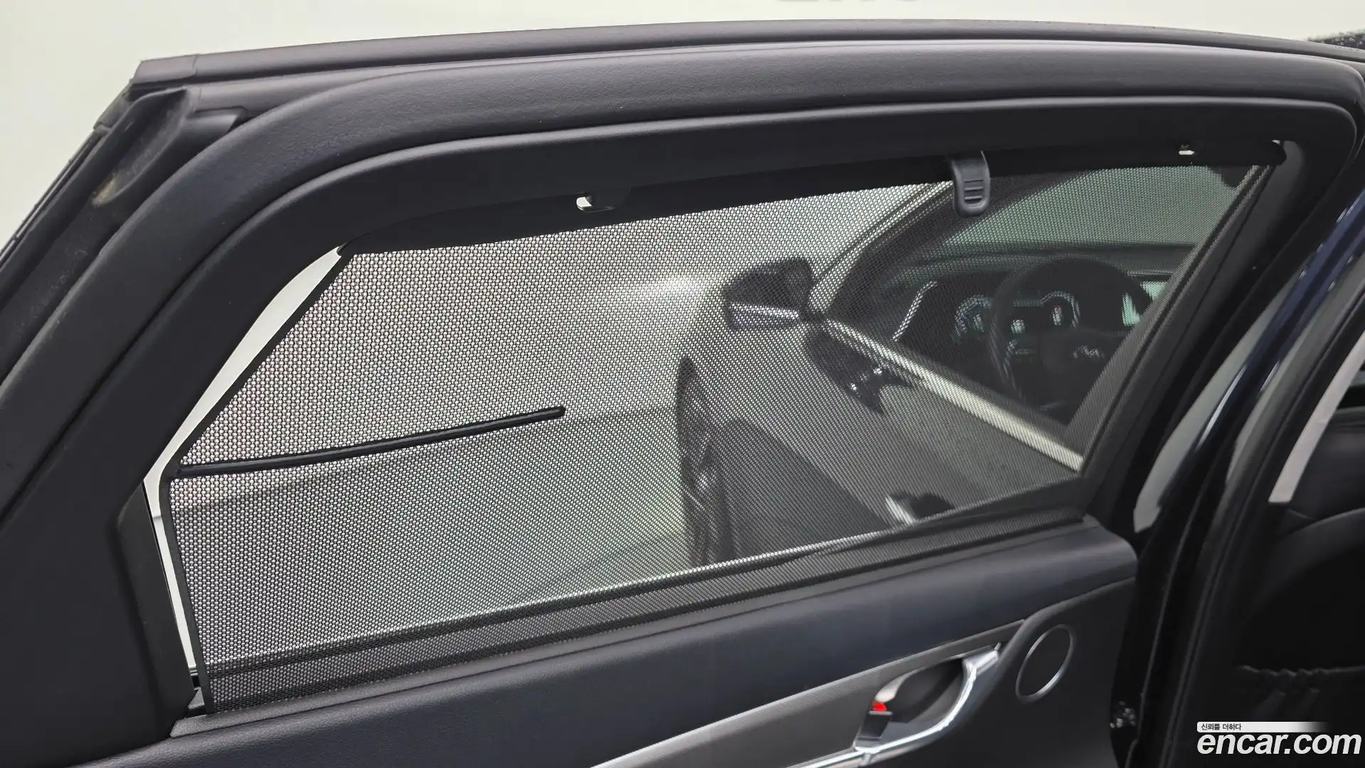 Grandeur Hyundai 2021.9-OPTION-045
