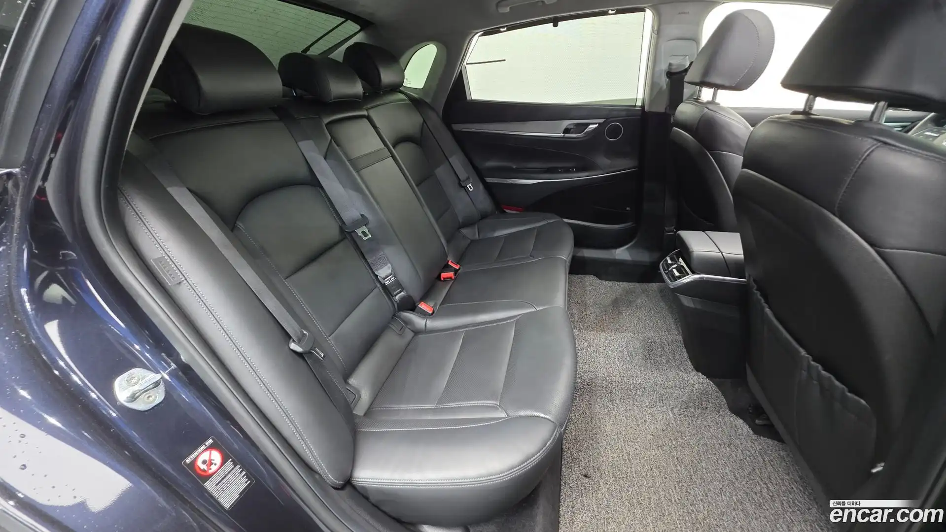 Grandeur Hyundai 2021.9-OPTION-047