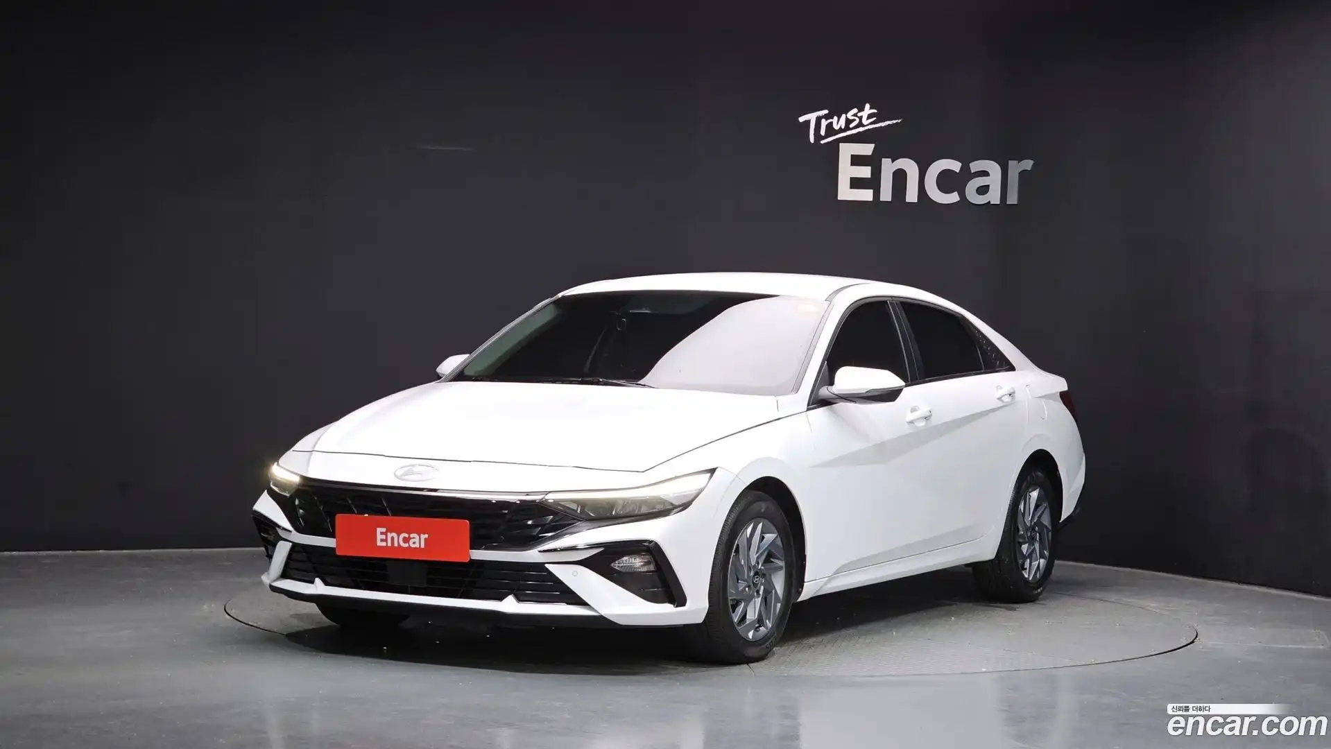 AVANTE Hyundai 2024.9-OUTER-001
