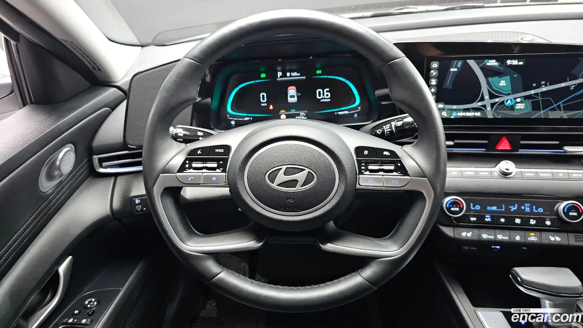 AVANTE Hyundai 2024.9-OPTION-016