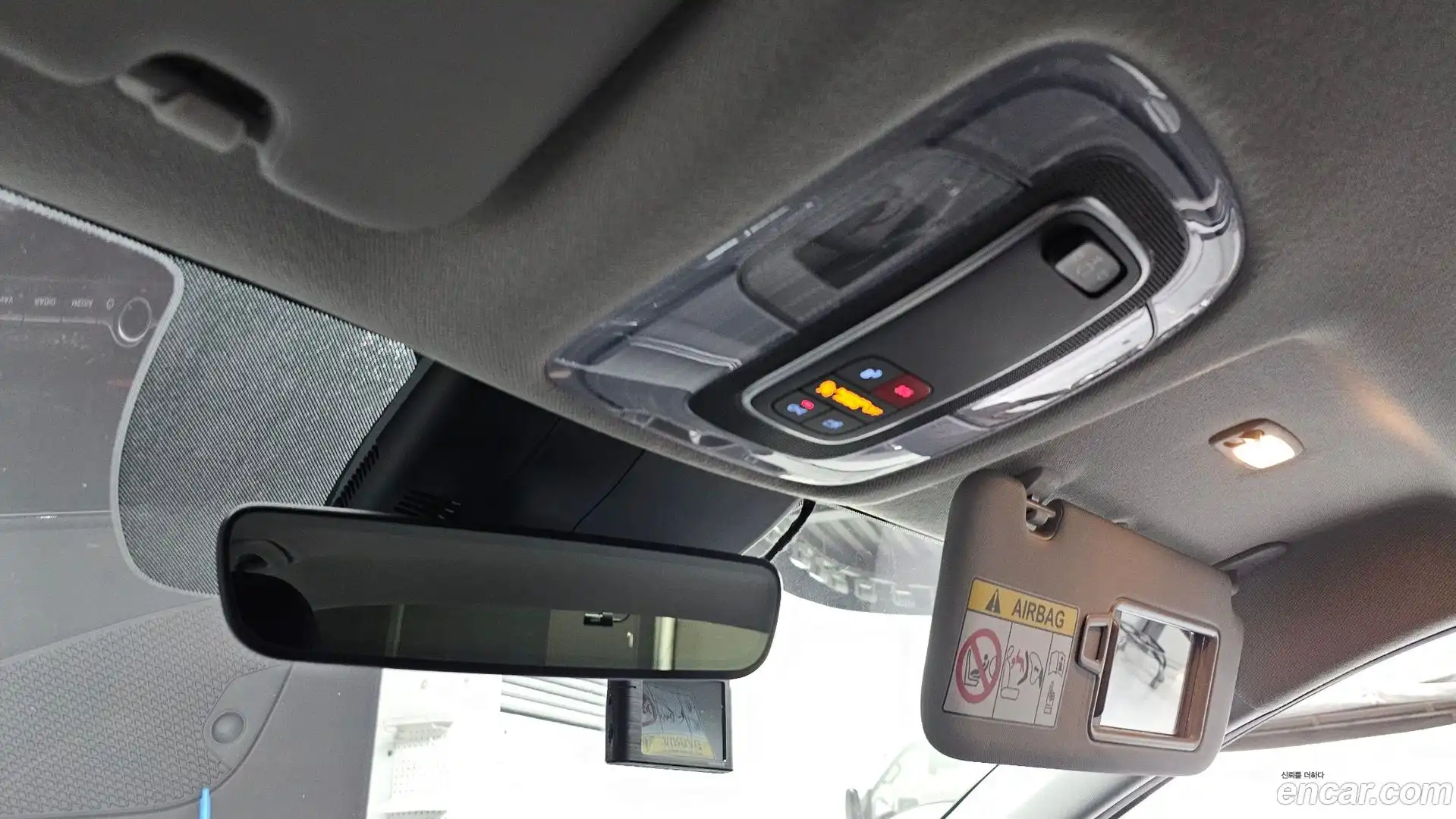 AVANTE Hyundai 2024.9-OPTION-021