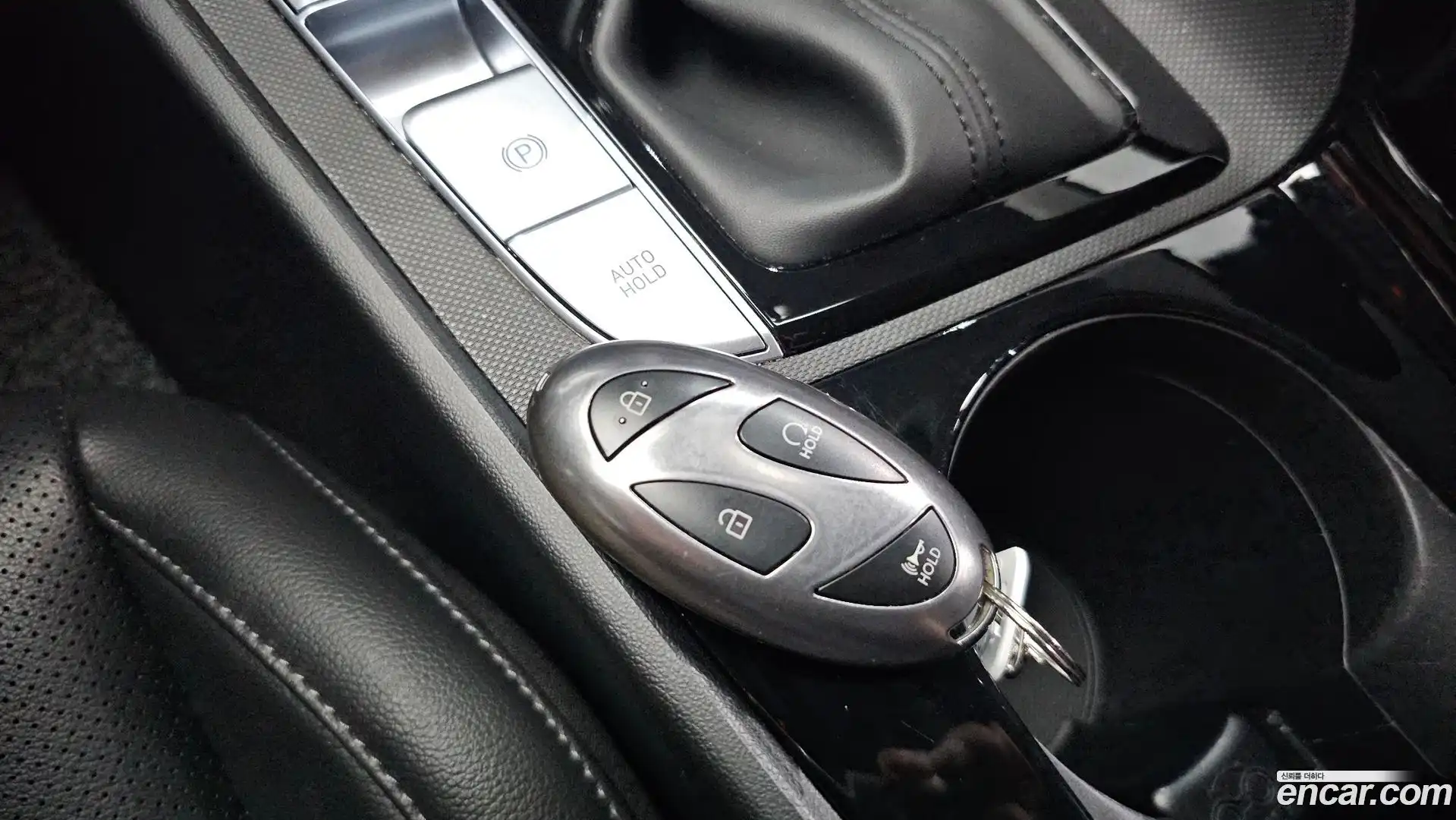 AVANTE Hyundai 2024.9-OPTION-023