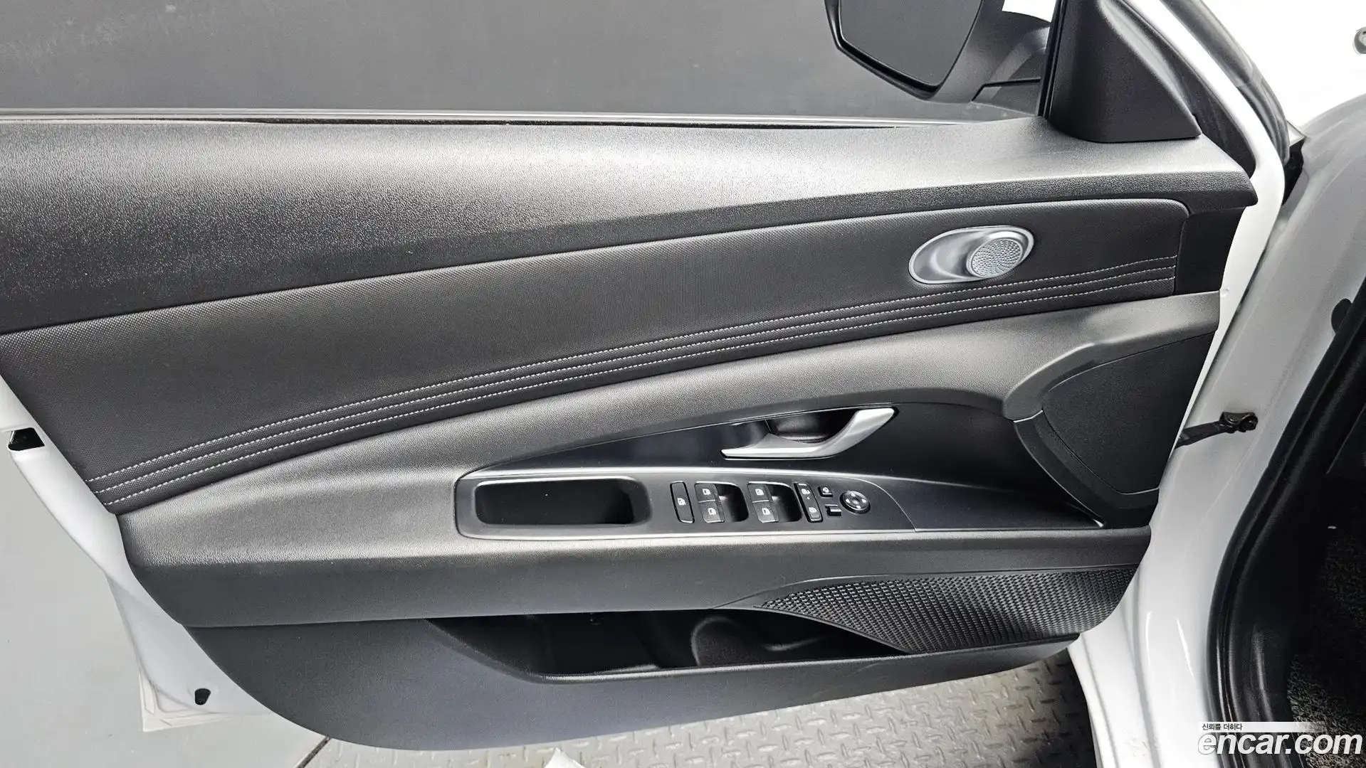 AVANTE Hyundai 2024.9-INNER-034