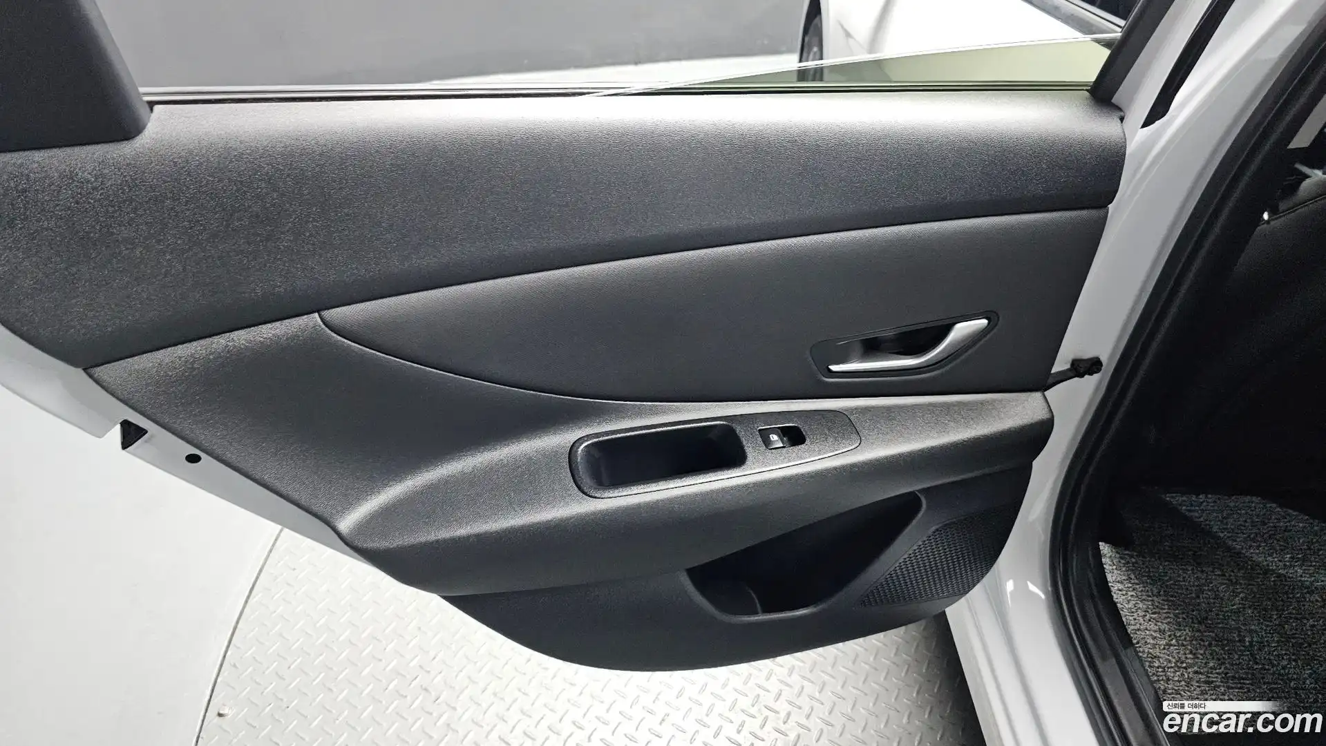 AVANTE Hyundai 2024.9-INNER-035