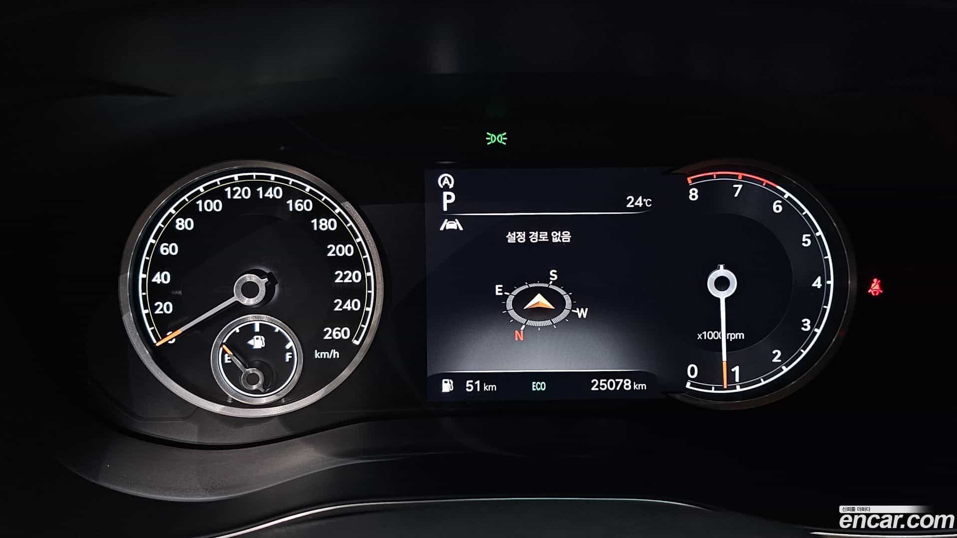 G70 Genesis 2022.10-INNER-008