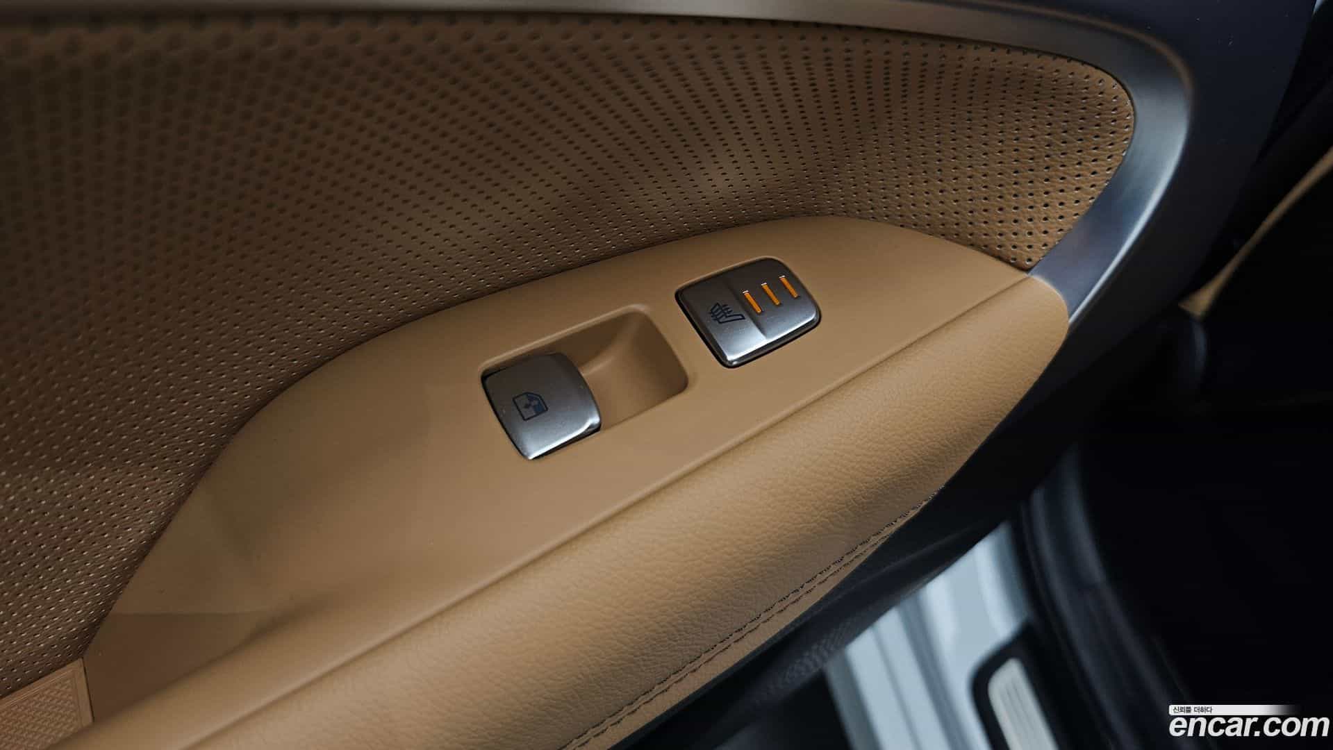G70 Genesis 2022.10-OPTION-023