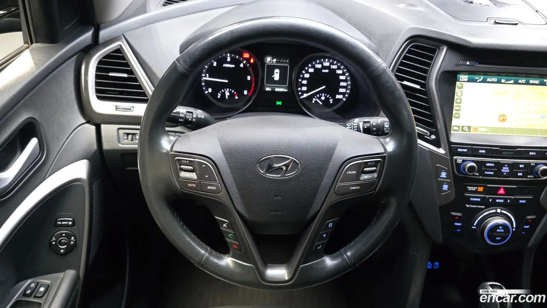 Santafe Hyundai 2017.7-OPTION-017