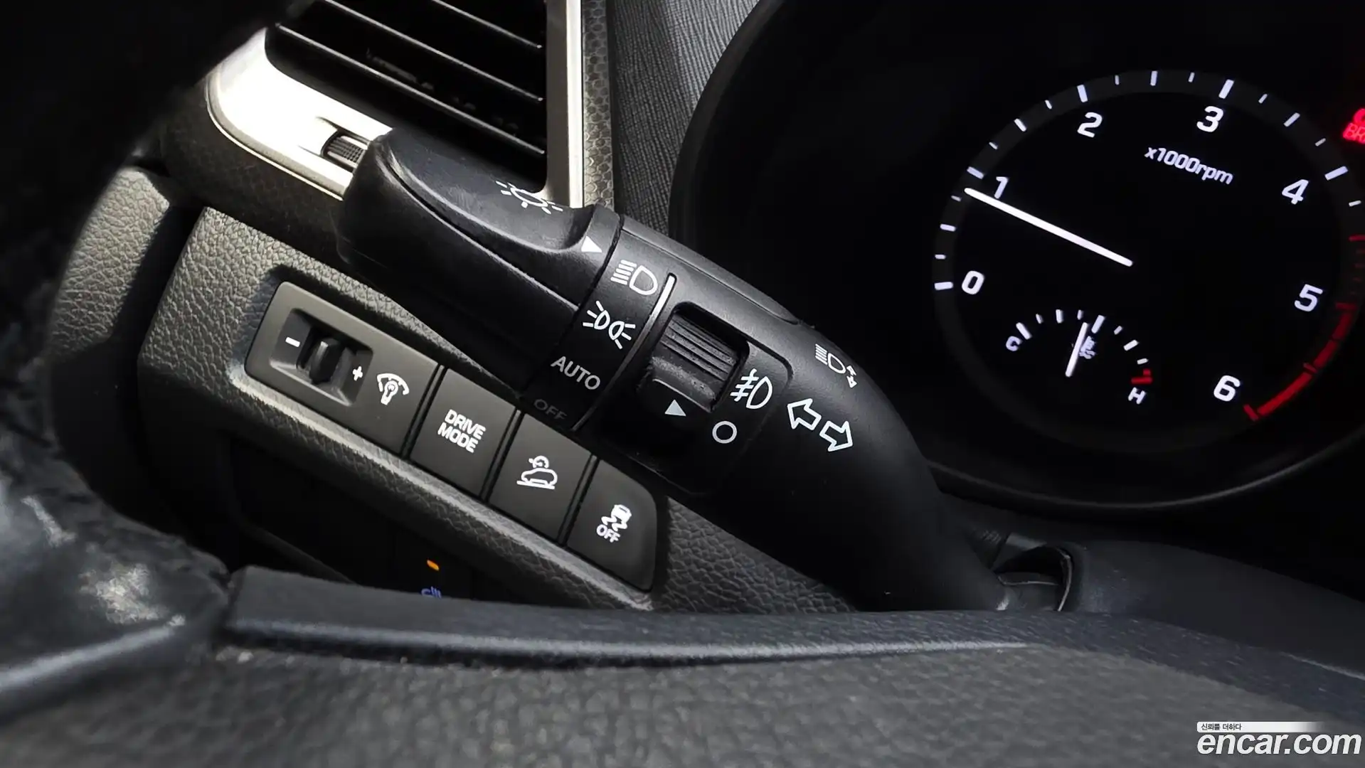 Santafe Hyundai 2017.7-OPTION-023