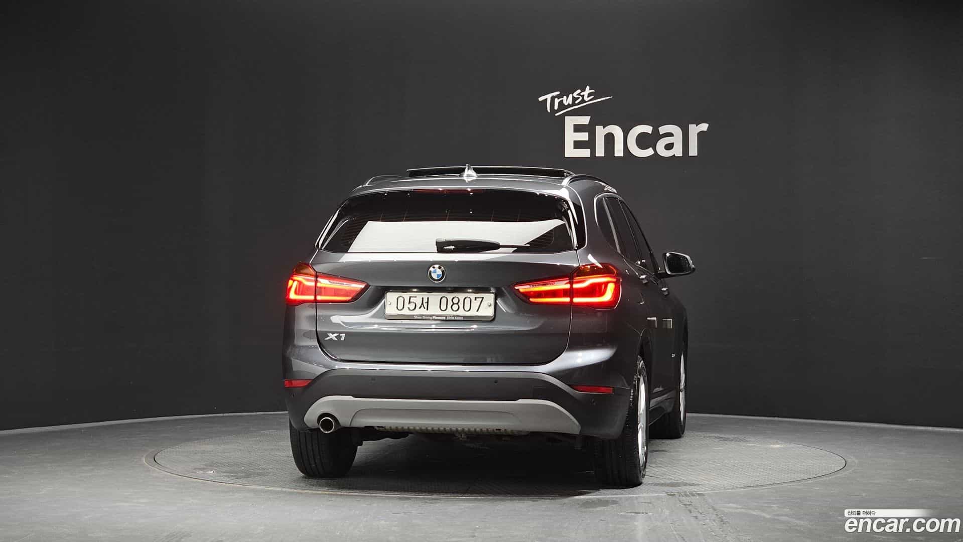 X1 BMW 2016.5-OUTER-004
