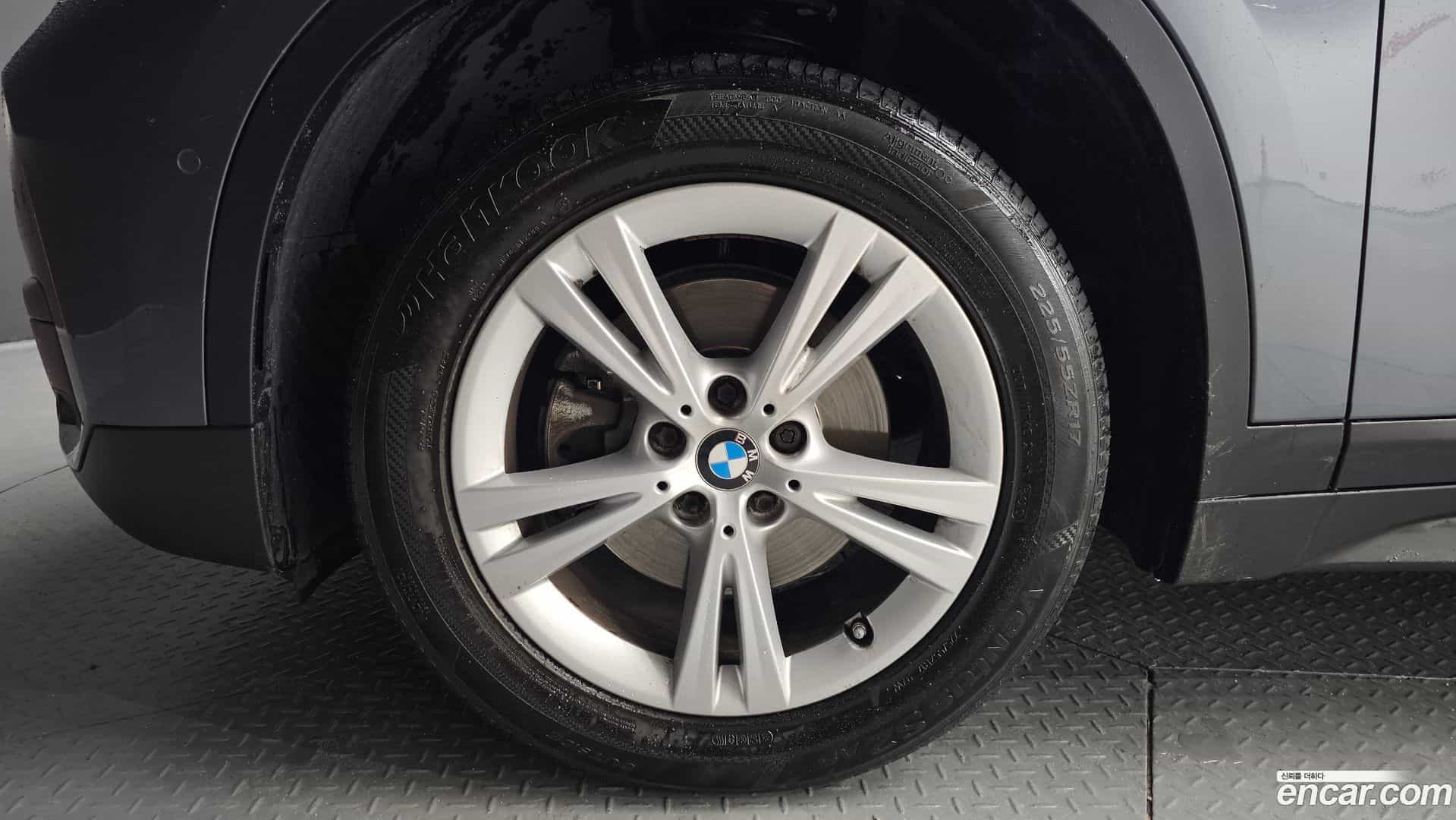 X1 BMW 2016.5-OUTER-005