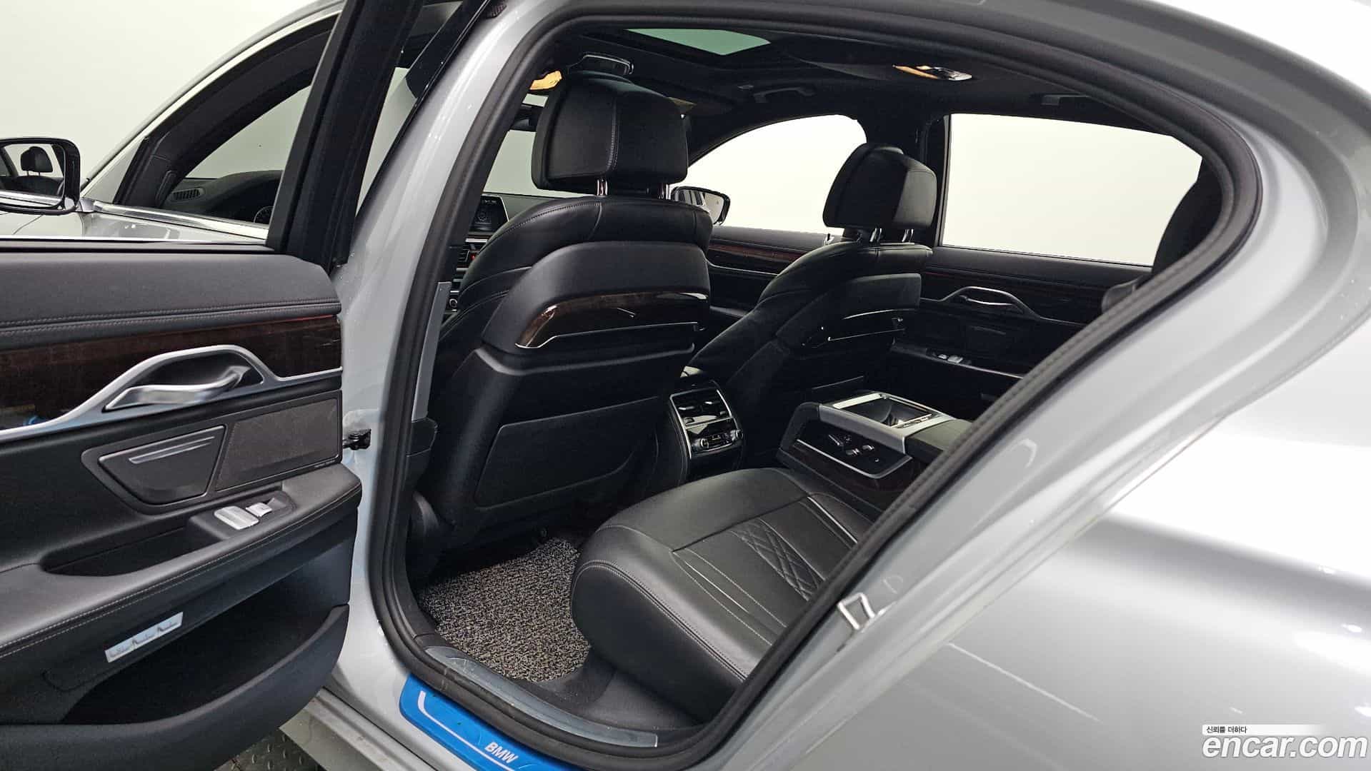 7-Series BMW 2016.11-OPTION-015