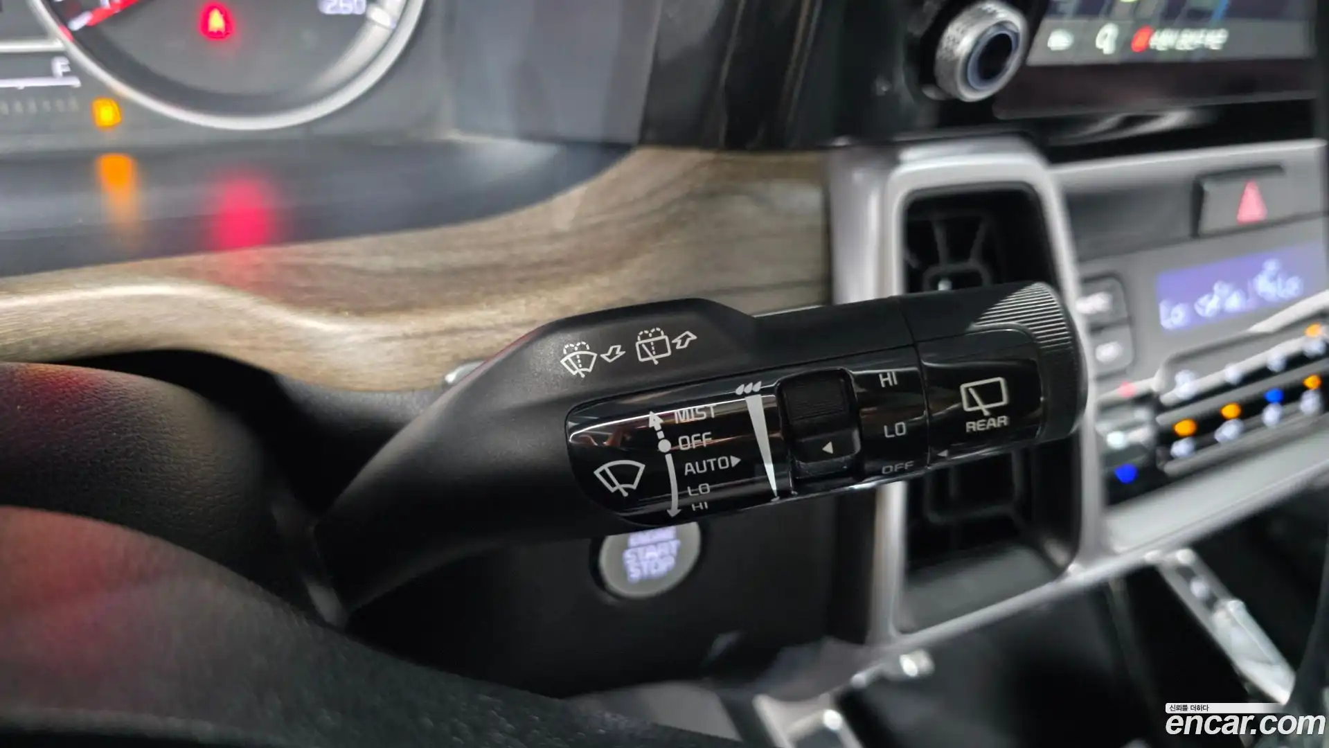 Sorento Kia 2021.5-OPTION-042