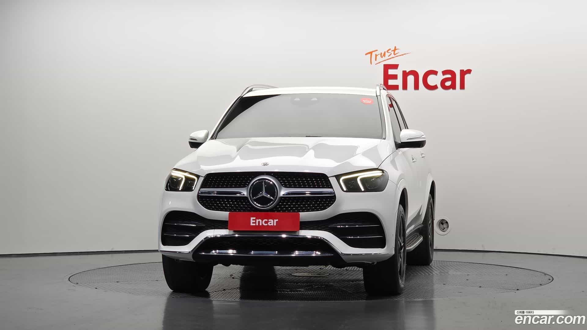 GLE-Class Mercedes-Benz 2019.9-OUTER-003