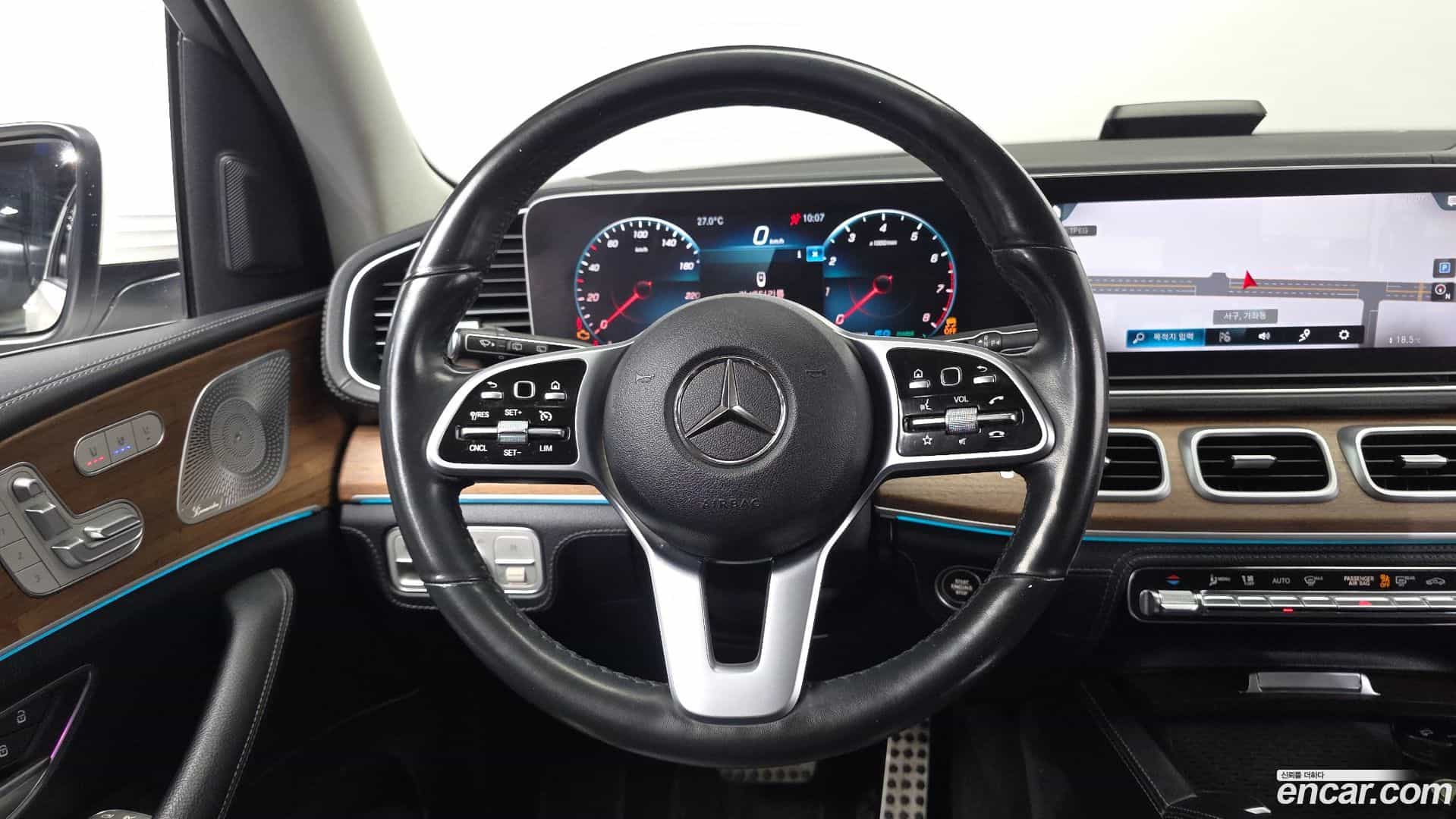 GLE-Class Mercedes-Benz 2019.9-OPTION-017