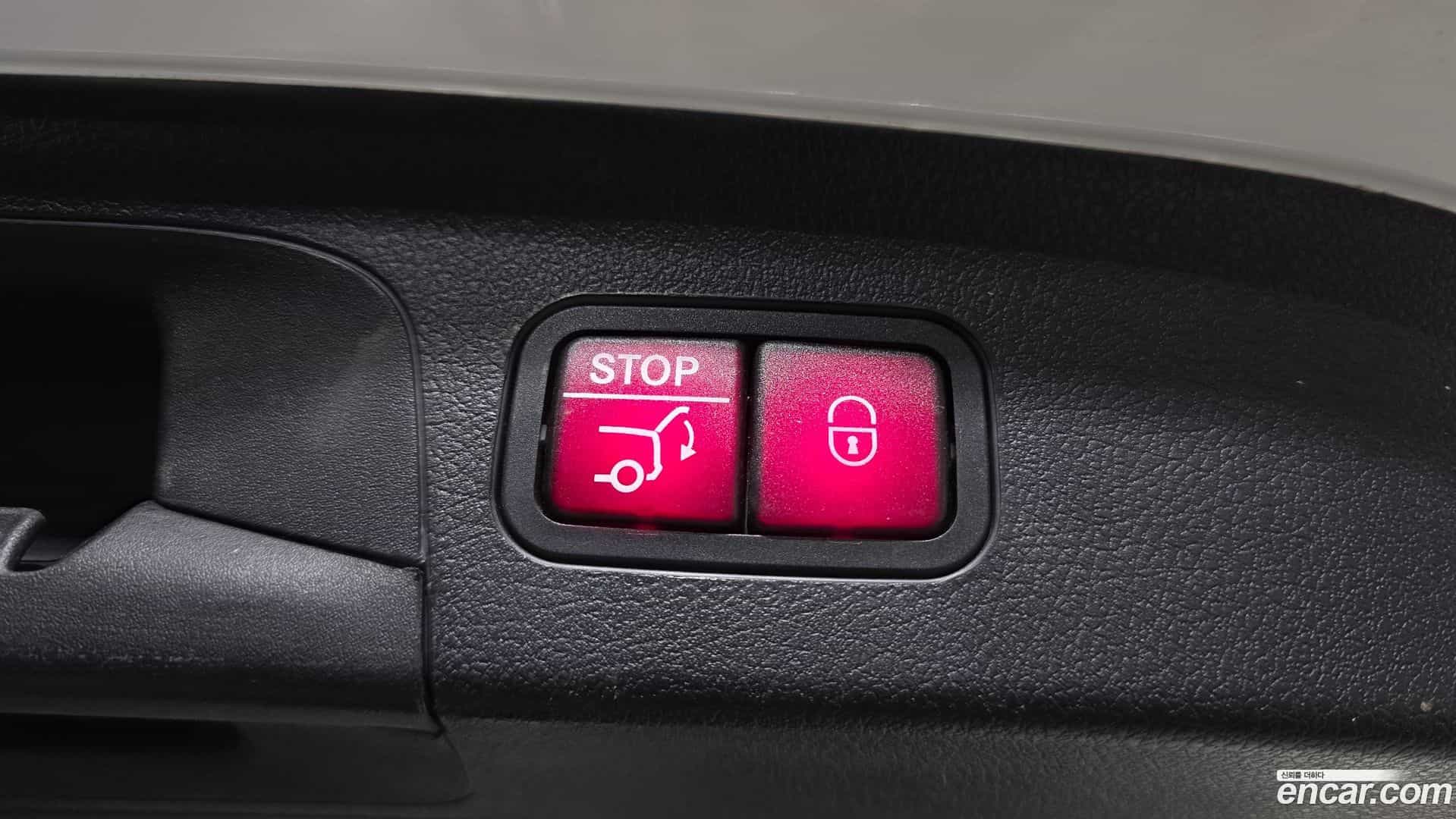 GLE-Class Mercedes-Benz 2019.9-OPTION-040