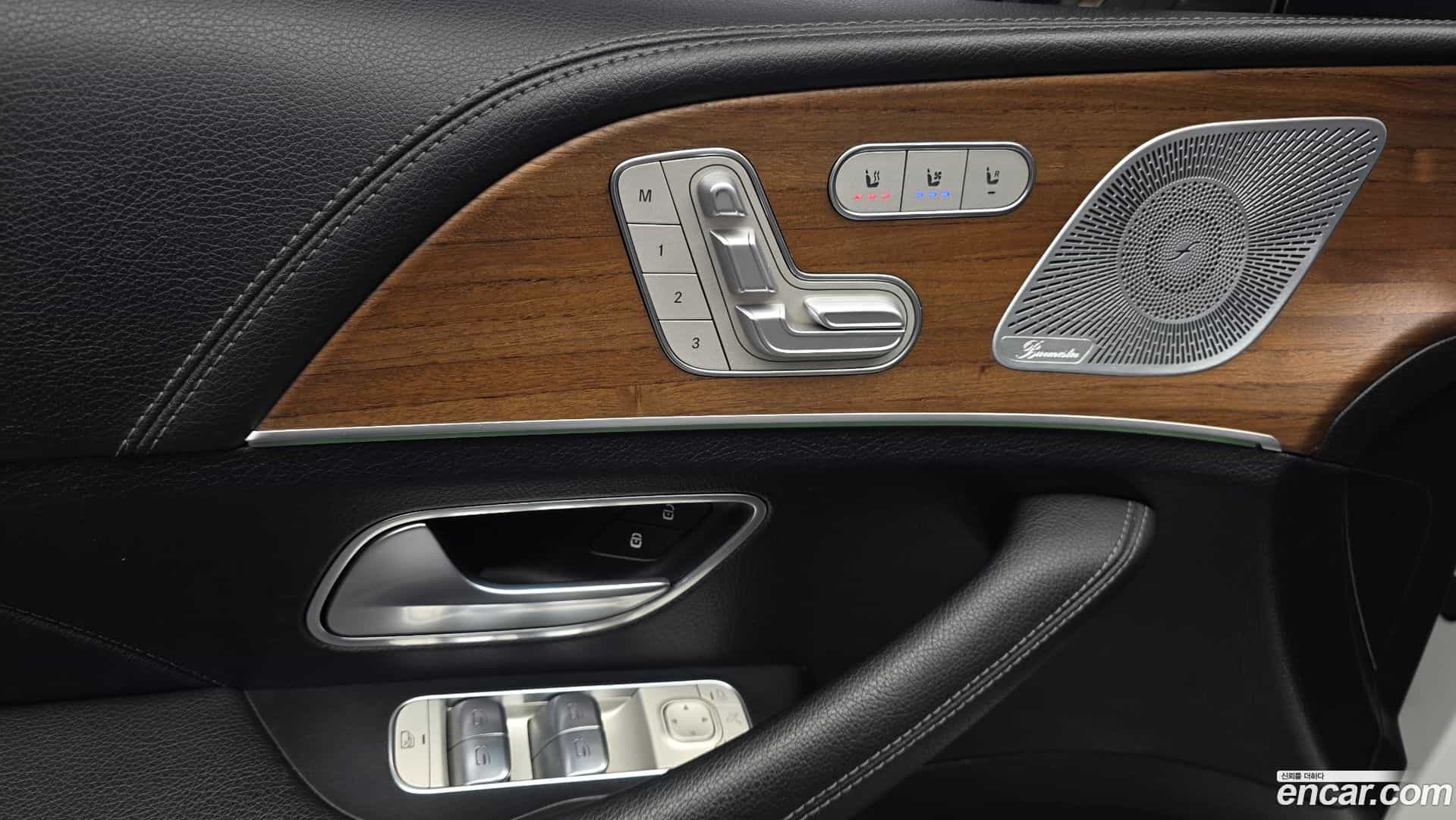GLE-Class Mercedes-Benz 2019.9-OPTION-042