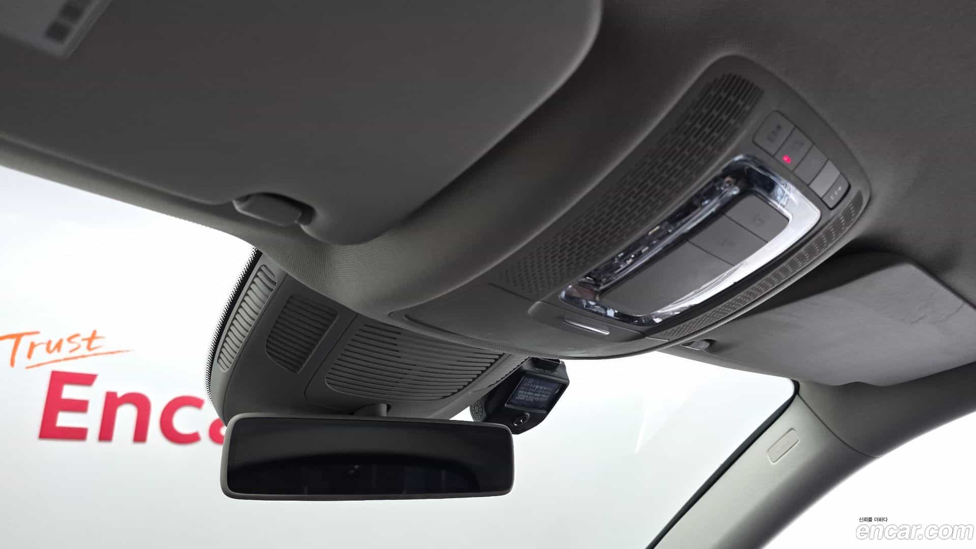 GLE-Class Mercedes-Benz 2019.9-OPTION-043
