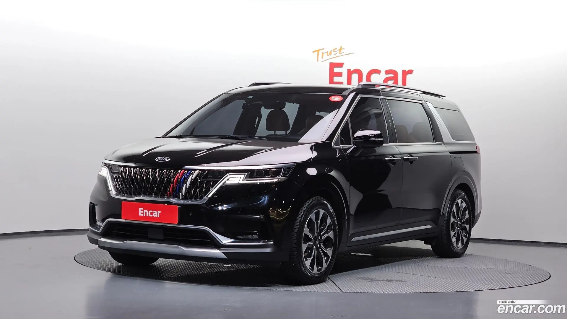 Main__Slider__Photo:Canival Kia 2021.0-0
