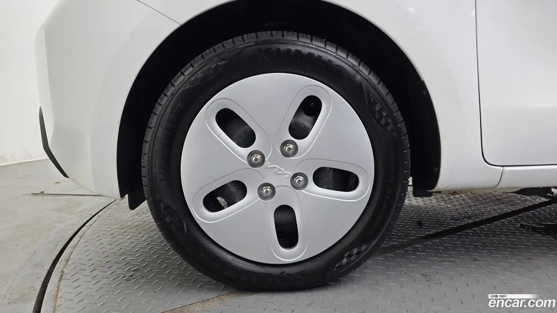 RAY Kia 2023.10-OUTER-005