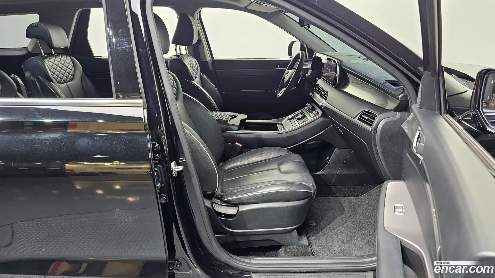 Palisade Hyundai 2021.2-INNER-036