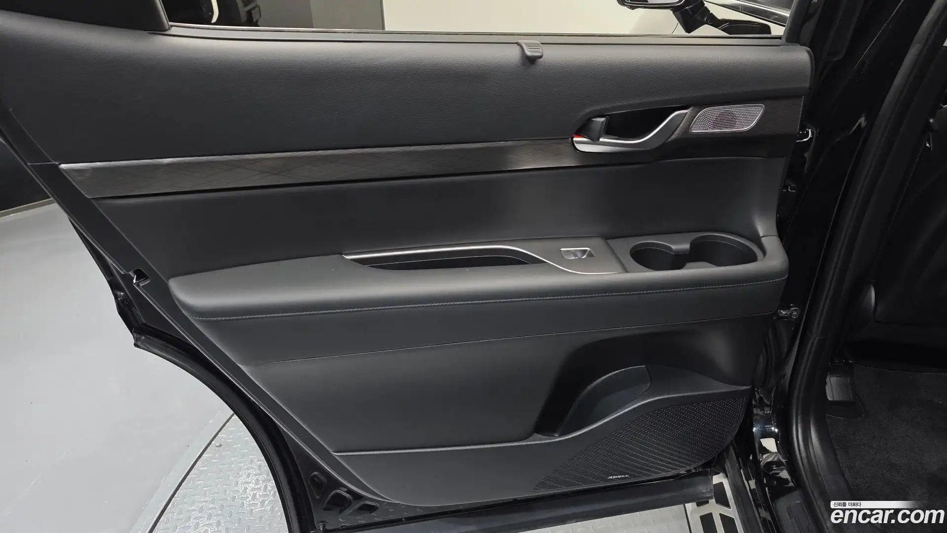 Palisade Hyundai 2019.1-INNER-035