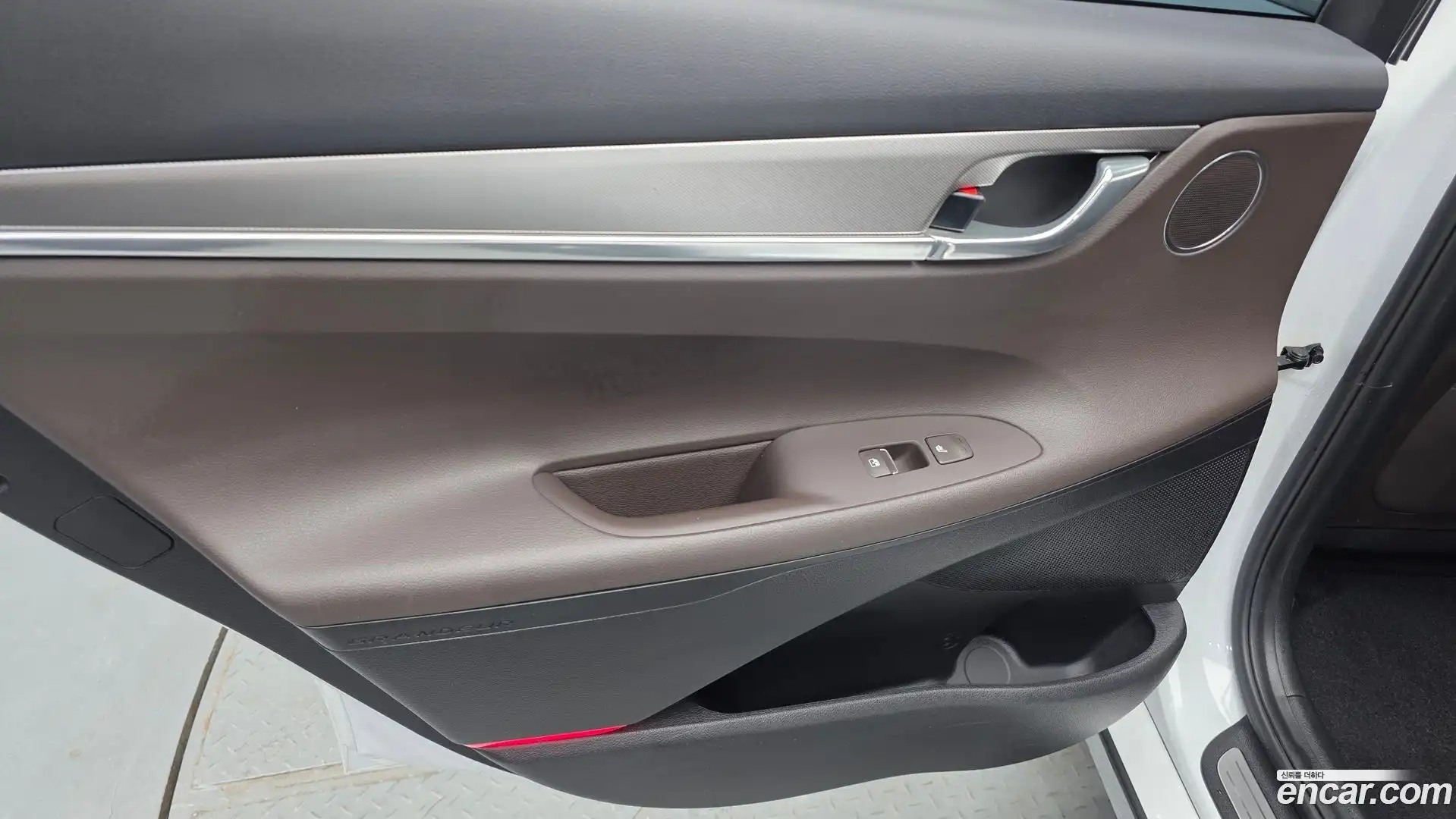 Grandeur Hyundai 2020.11-INNER-035