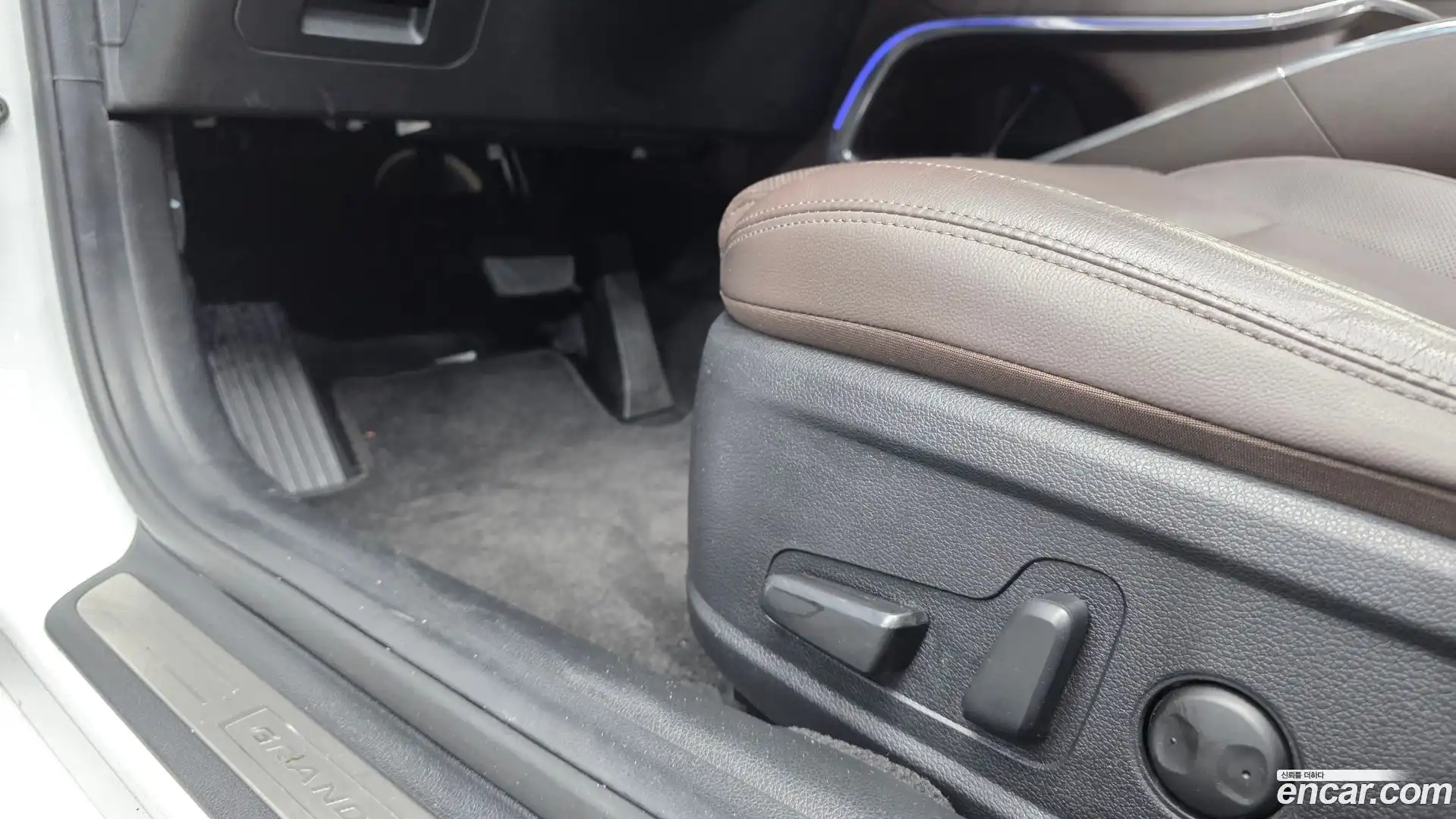 Grandeur Hyundai 2020.11-OPTION-046